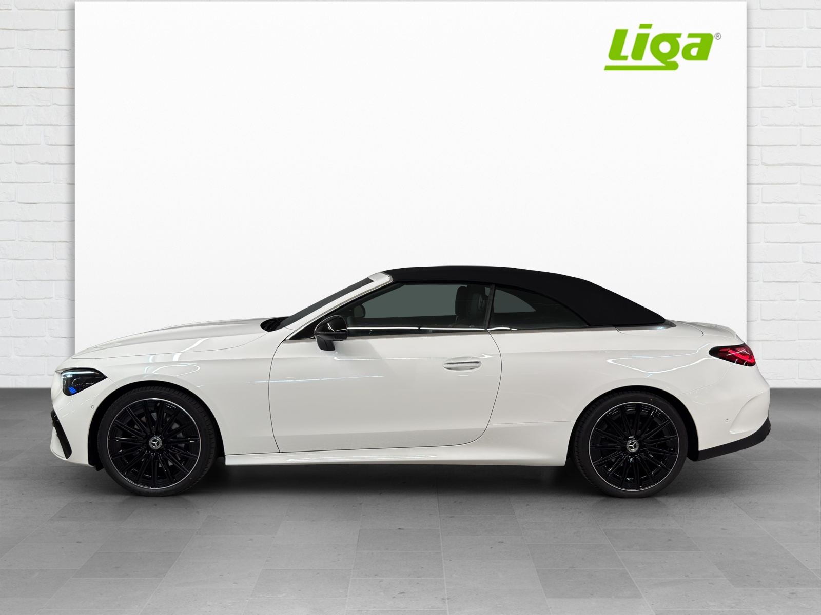 MERCEDES-BENZ CLE 200 AMG Line 4Matic Cabriolet