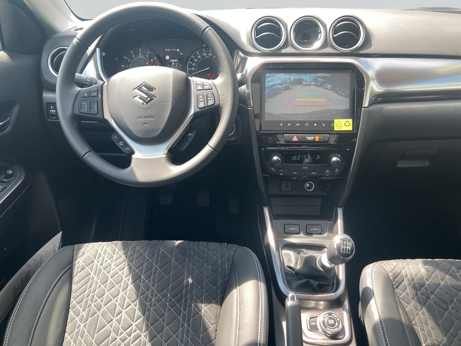 SUZUKI Vitara 1.4 T Compact Top Hybrid 4x4-image-8