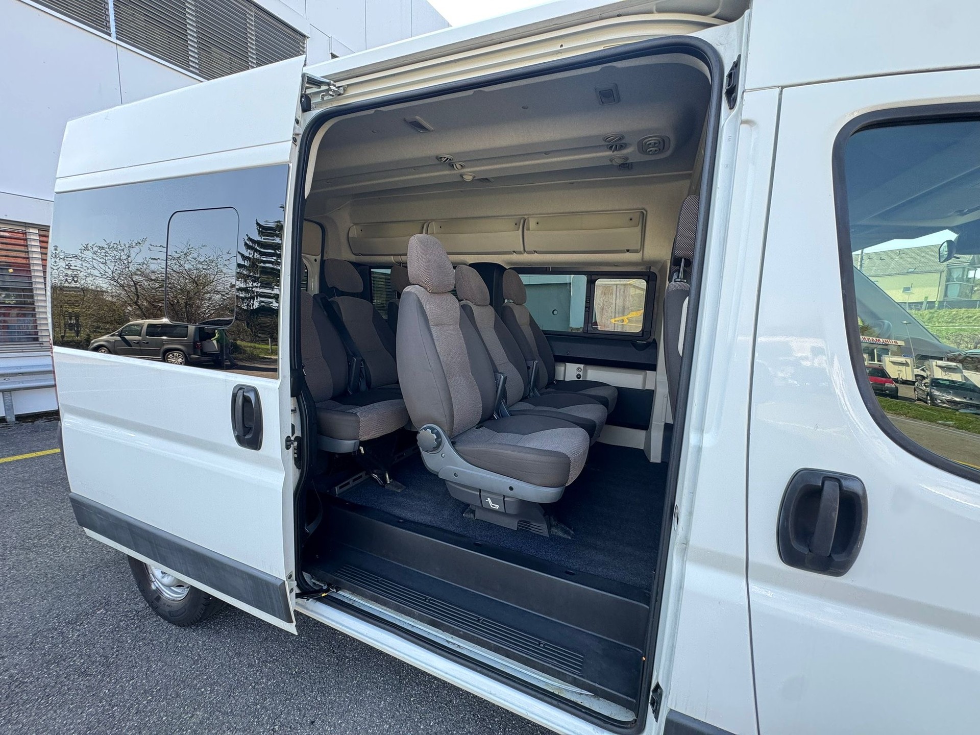 CITROEN Jumper 33 2.2 HDi 130 Attraction L2H2-image-7