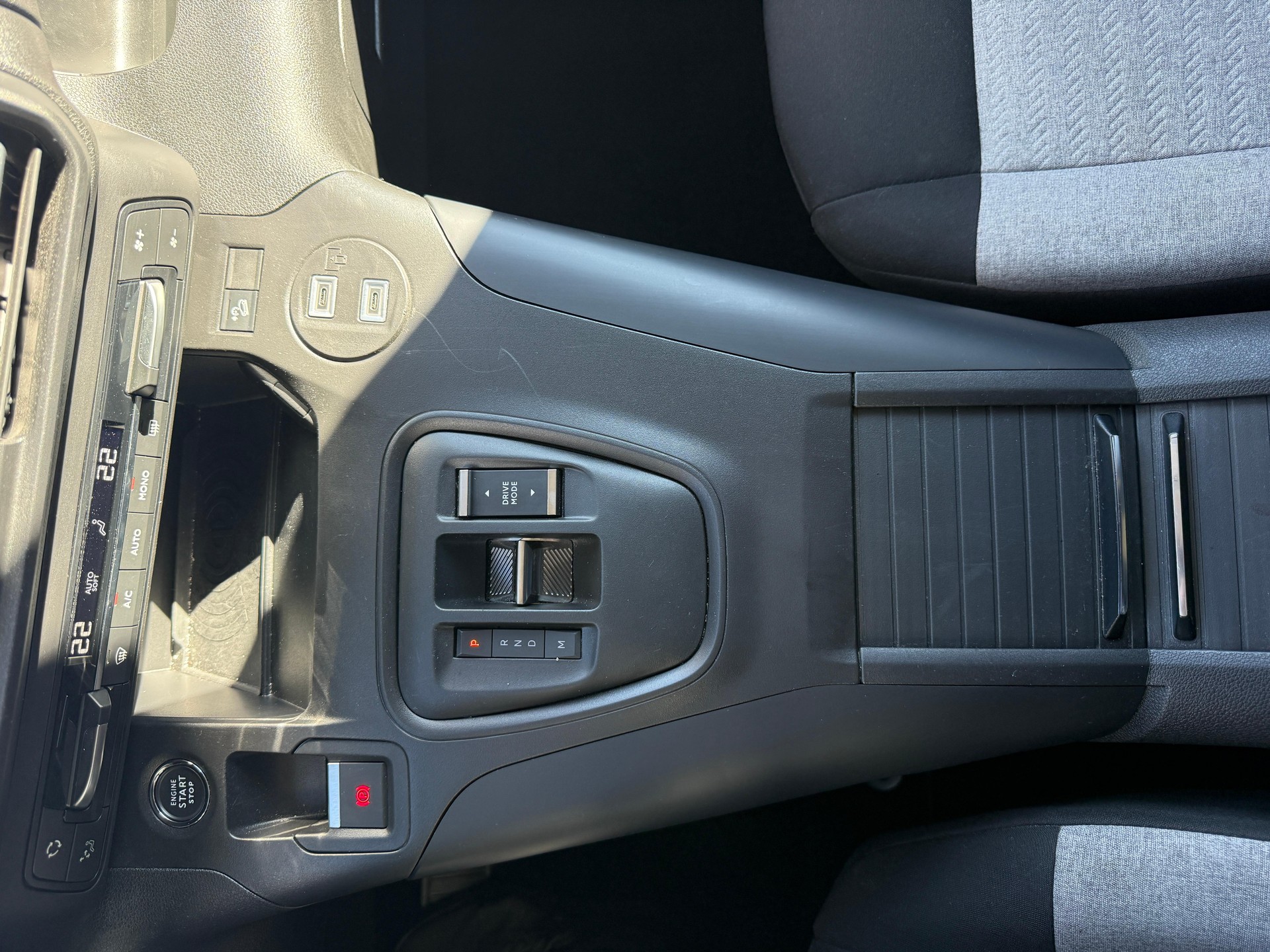 CITROEN Berlingo XL 1.5 BlueHDi 130 Max-image-14