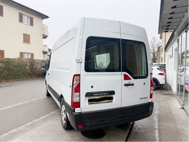 RENAULT Master T35 2.3dCi 130 L2H2-showroom-element-1