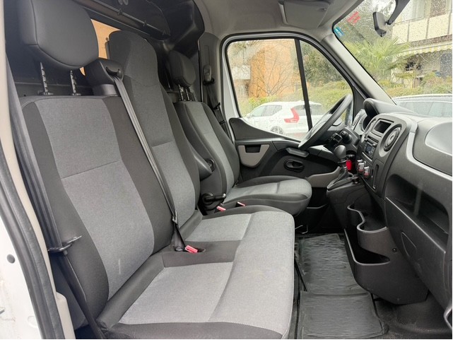 RENAULT Master T35 2.3dCi 130 L2H2-image-8