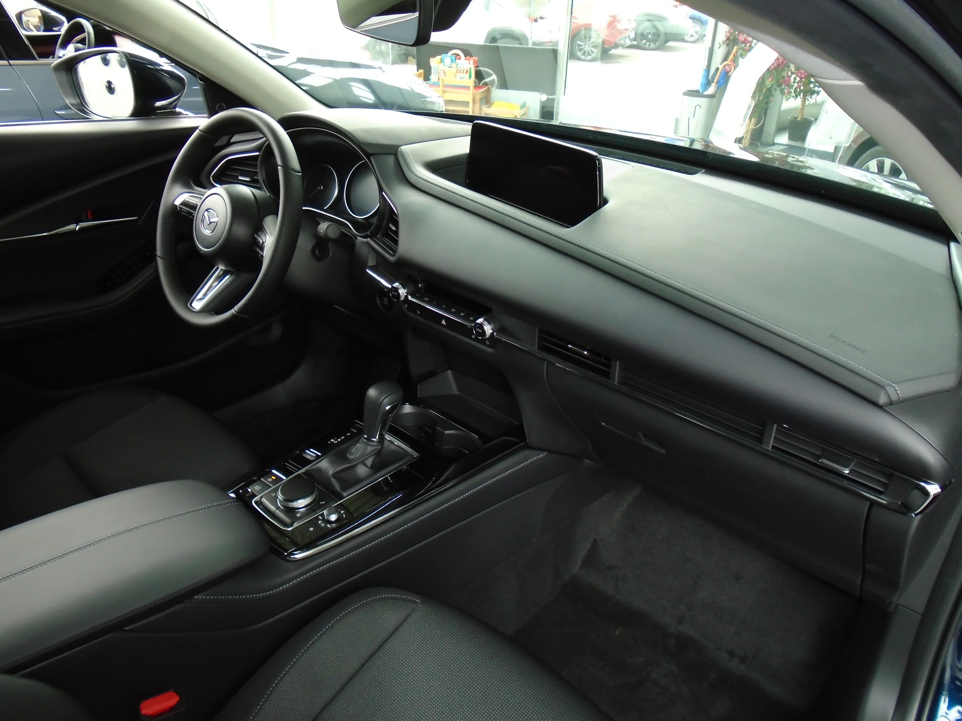MAZDA CX-30 SKYACTIV-G 140 M Hybrid Centre Line FWD AT-image-4