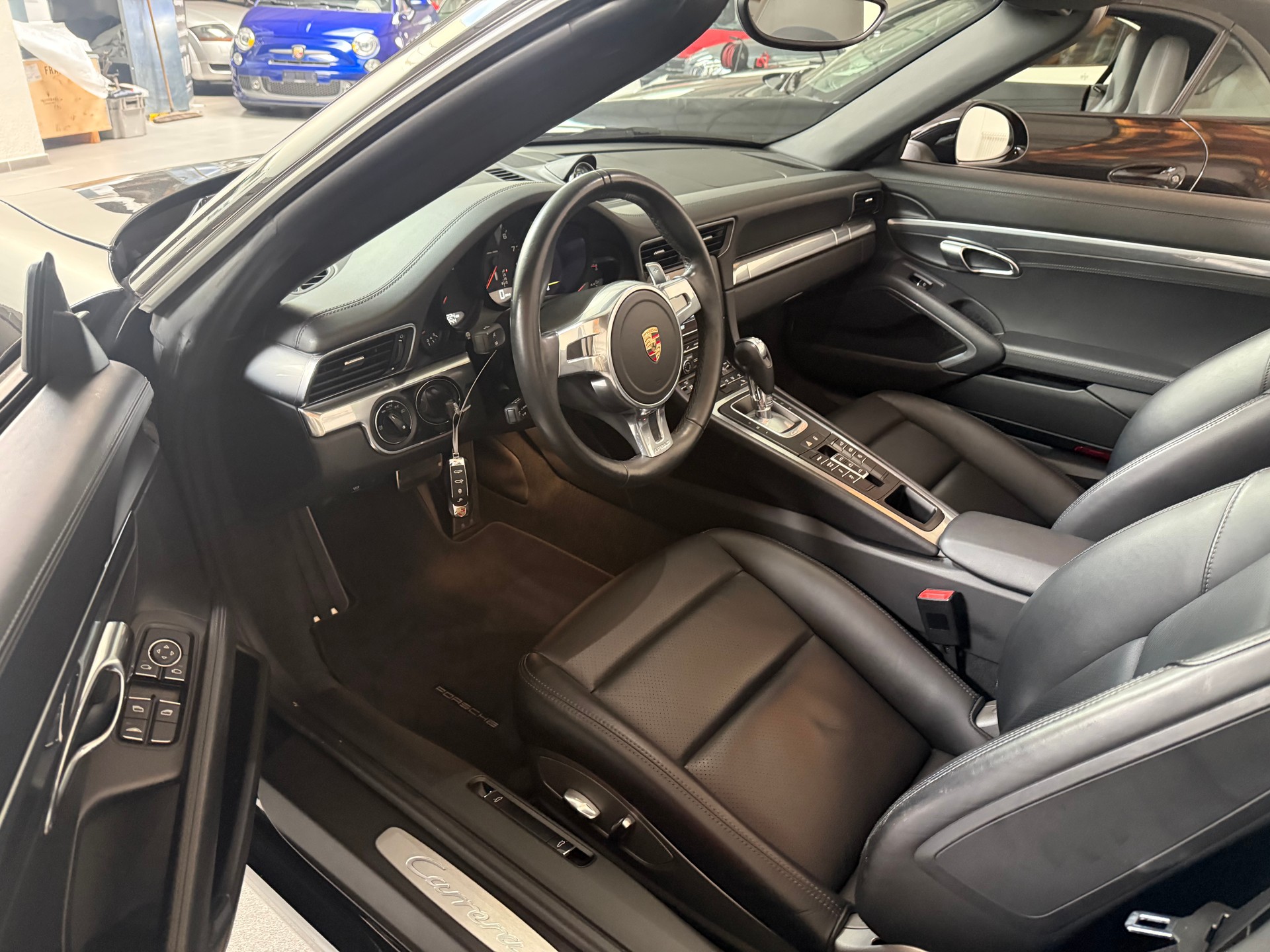 PORSCHE 911 Cabrio Carrera PDK-image-14