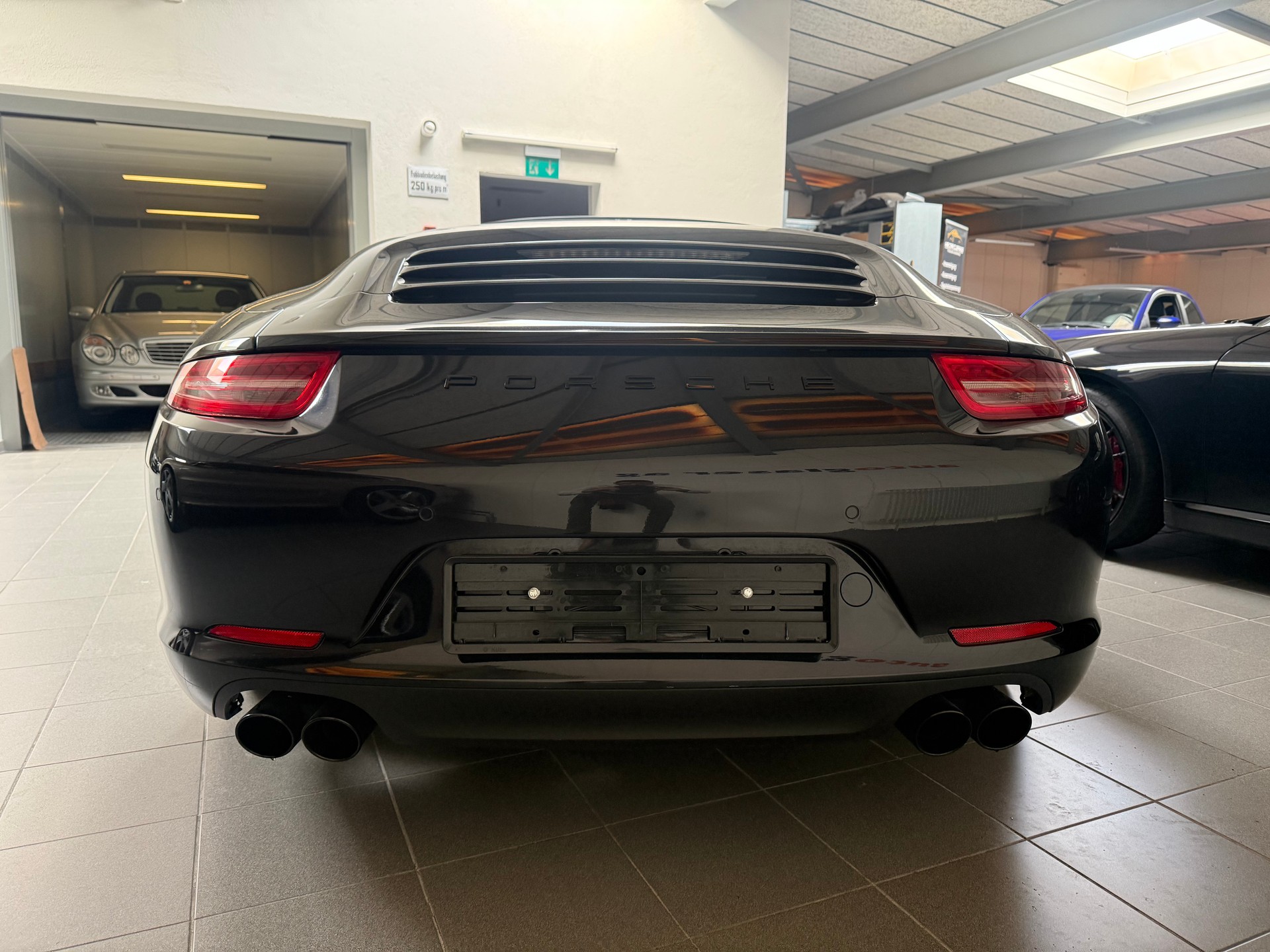 PORSCHE 911 Cabrio Carrera PDK-image-9