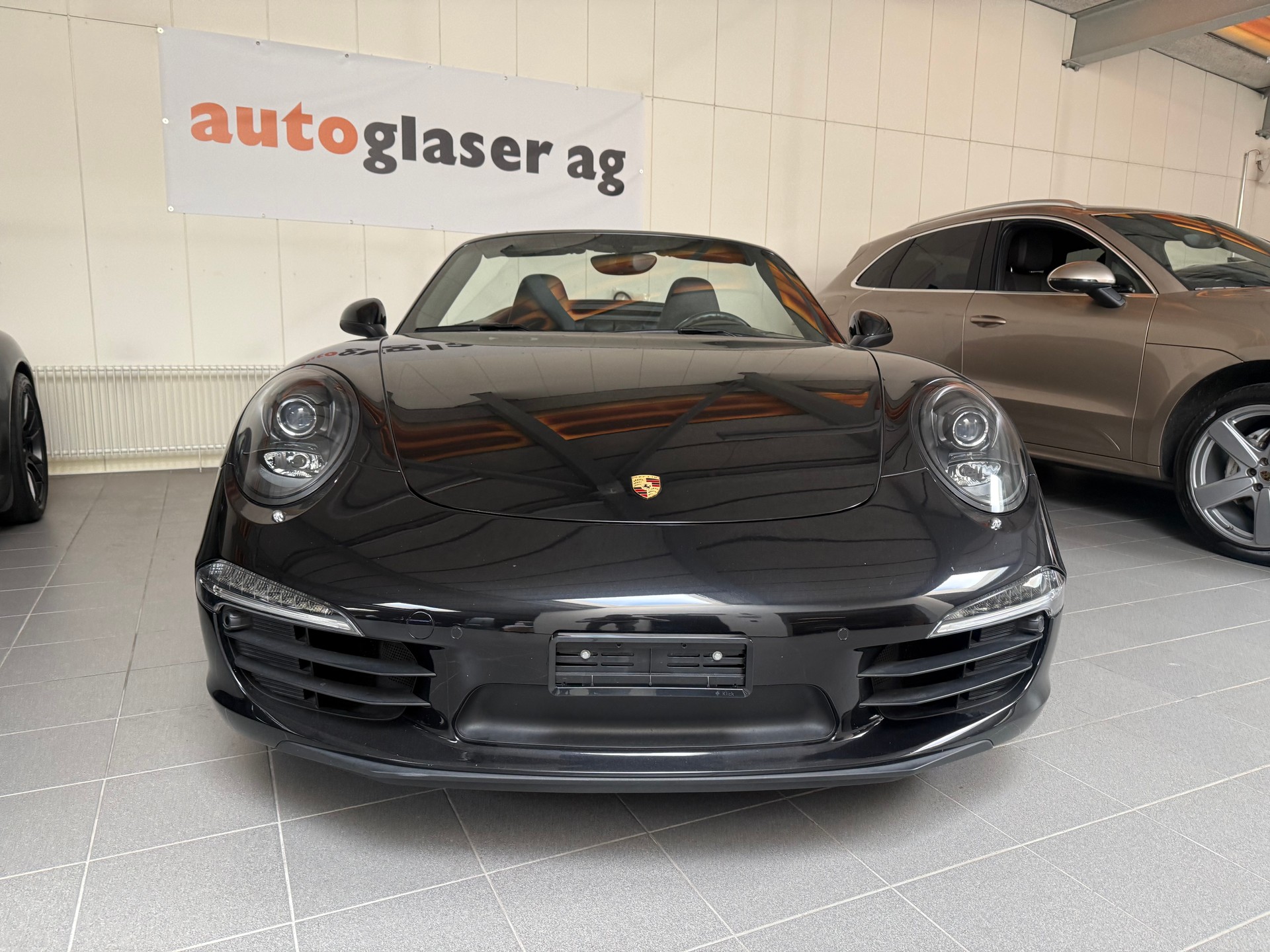 PORSCHE 911 Cabrio Carrera PDK-image-4