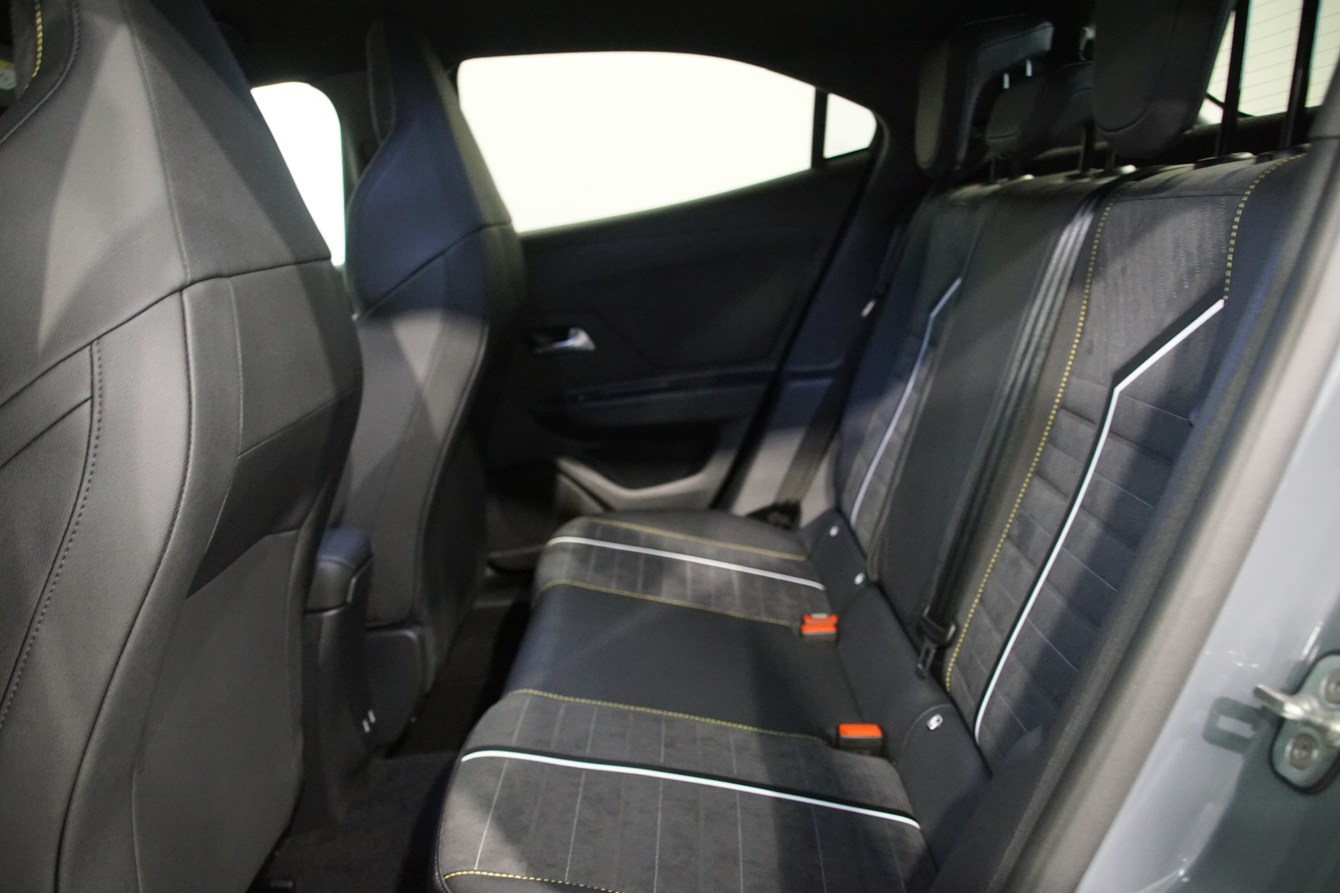 OPEL Mokka e 54 kWh GSE-image-16