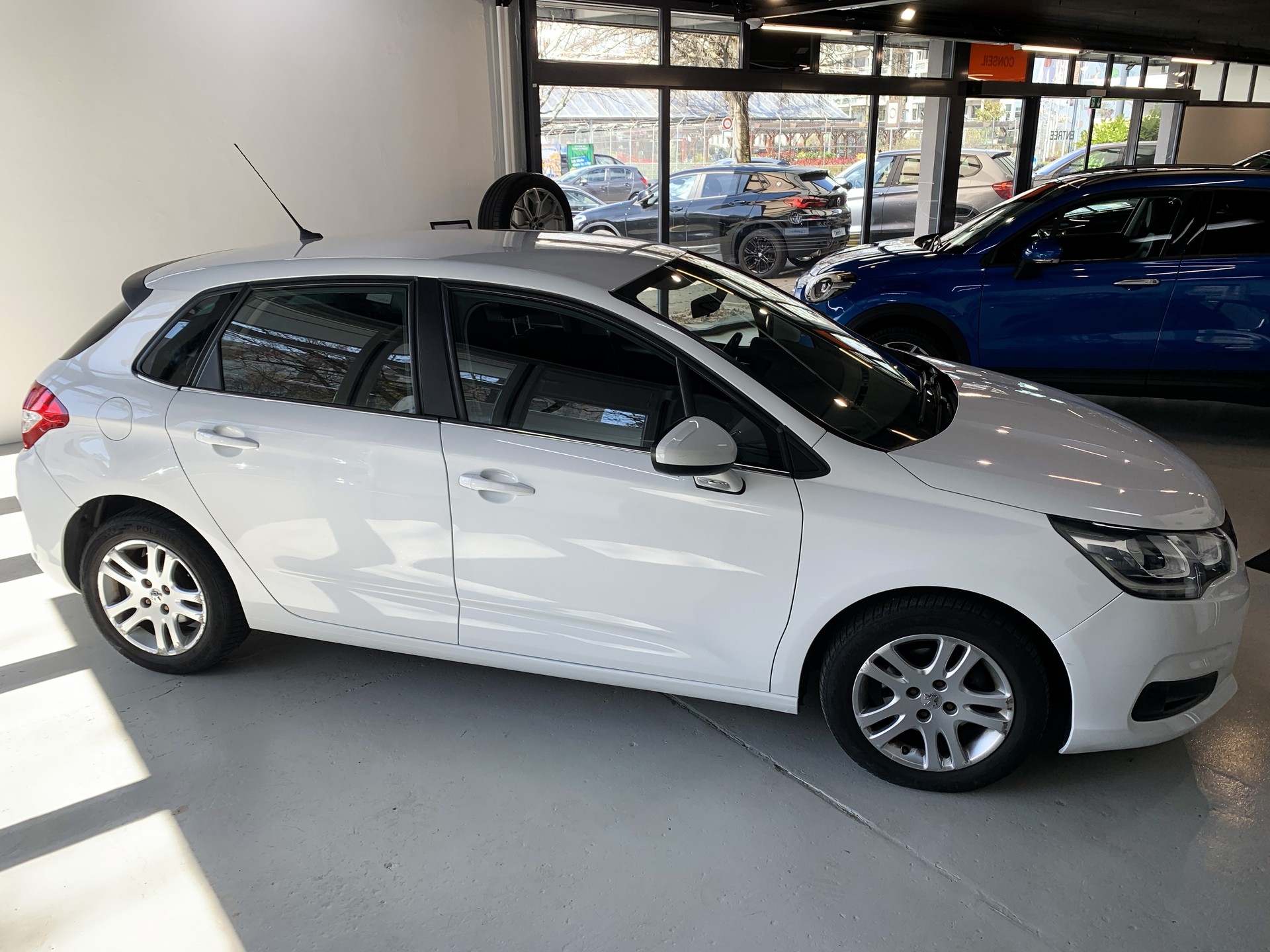 CITROEN C4 1.2 Pure Tech Feel Automatic