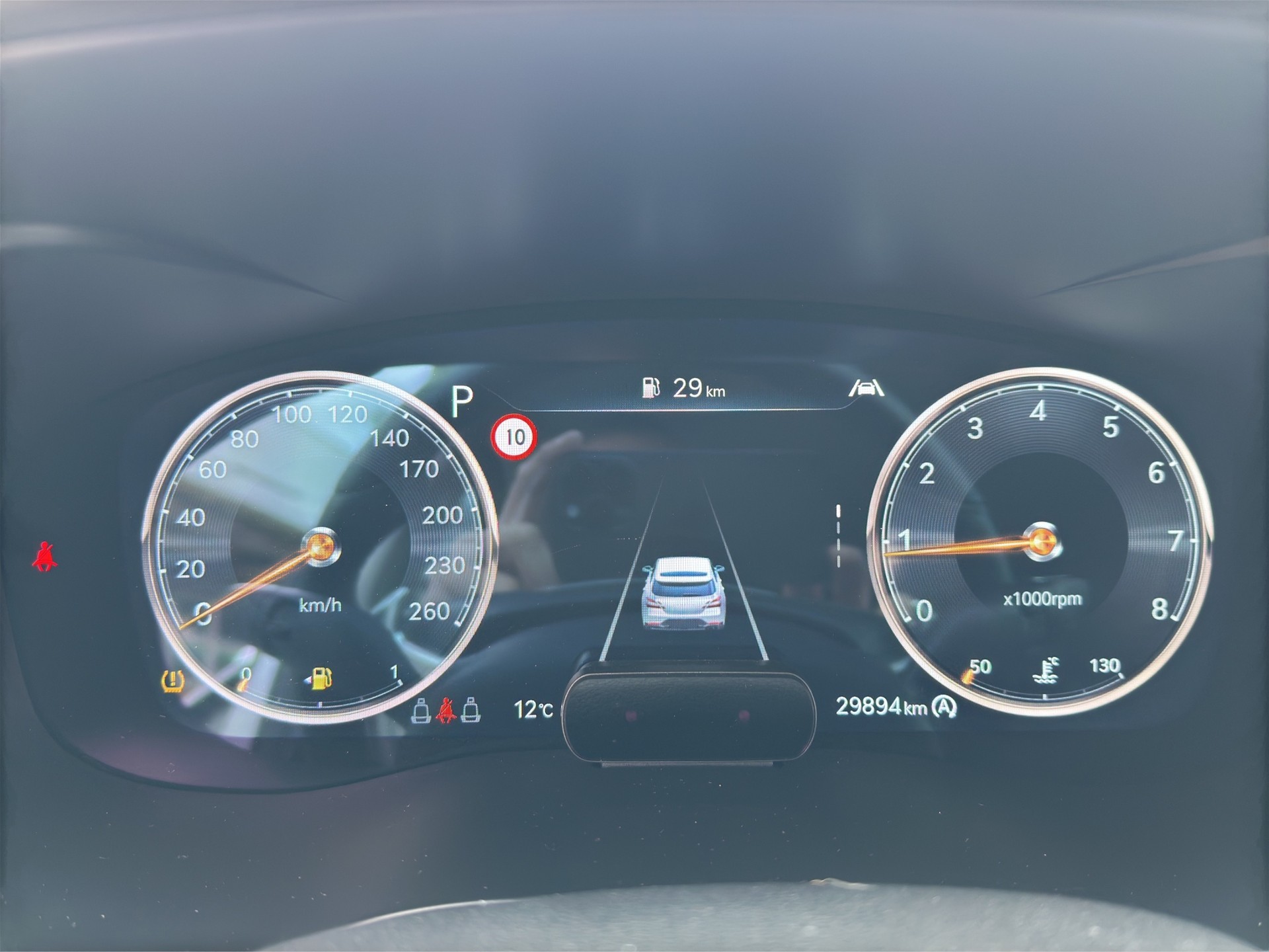GENESIS G70 Shooting Brake 2.0 T Premium AT8-image-11