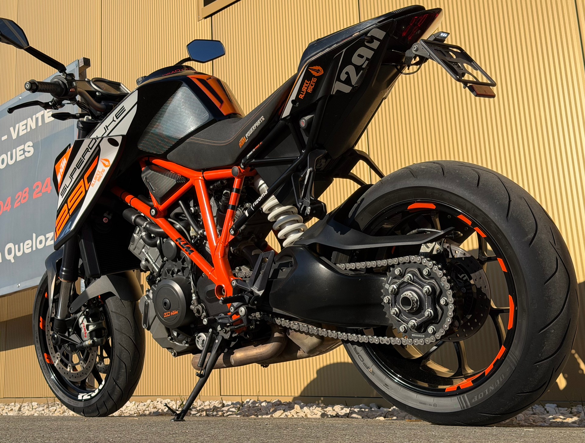 KTM 1290 Super Duke R-image-11