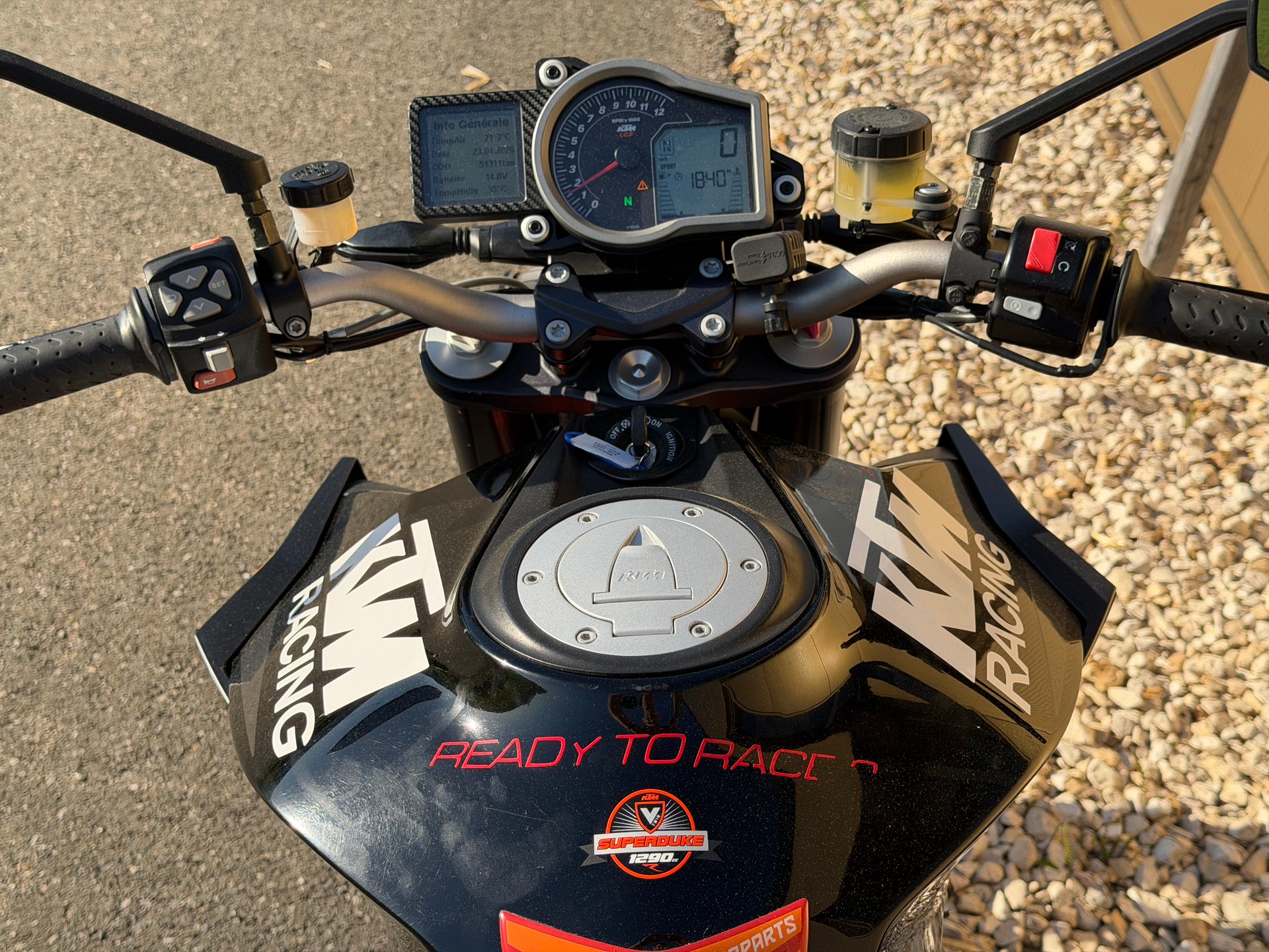 KTM 1290 Super Duke R-image-15