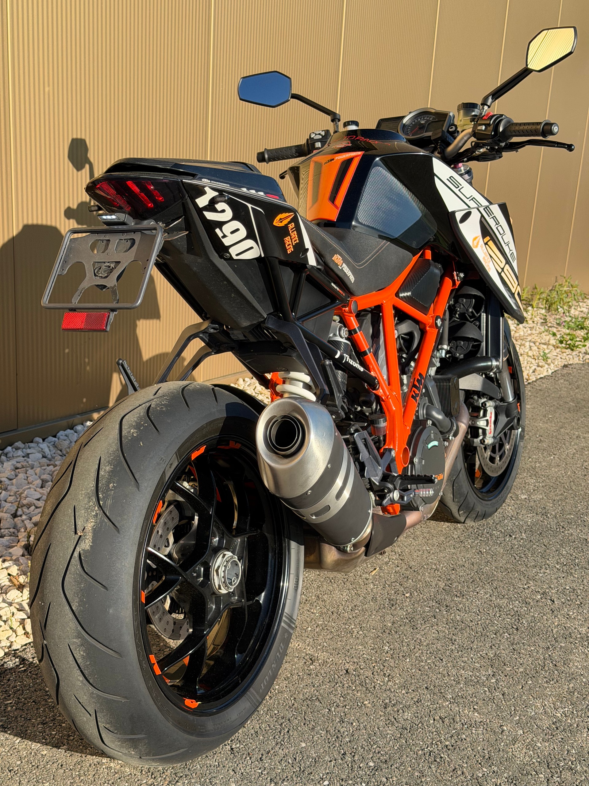 KTM 1290 Super Duke R-image-5