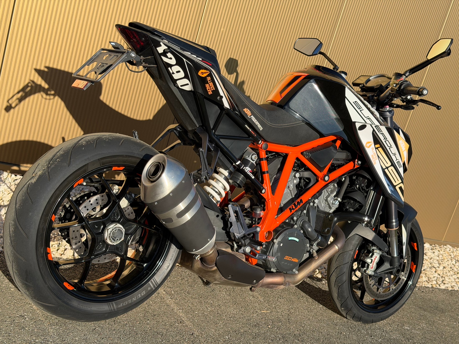 KTM 1290 Super Duke R-image-4