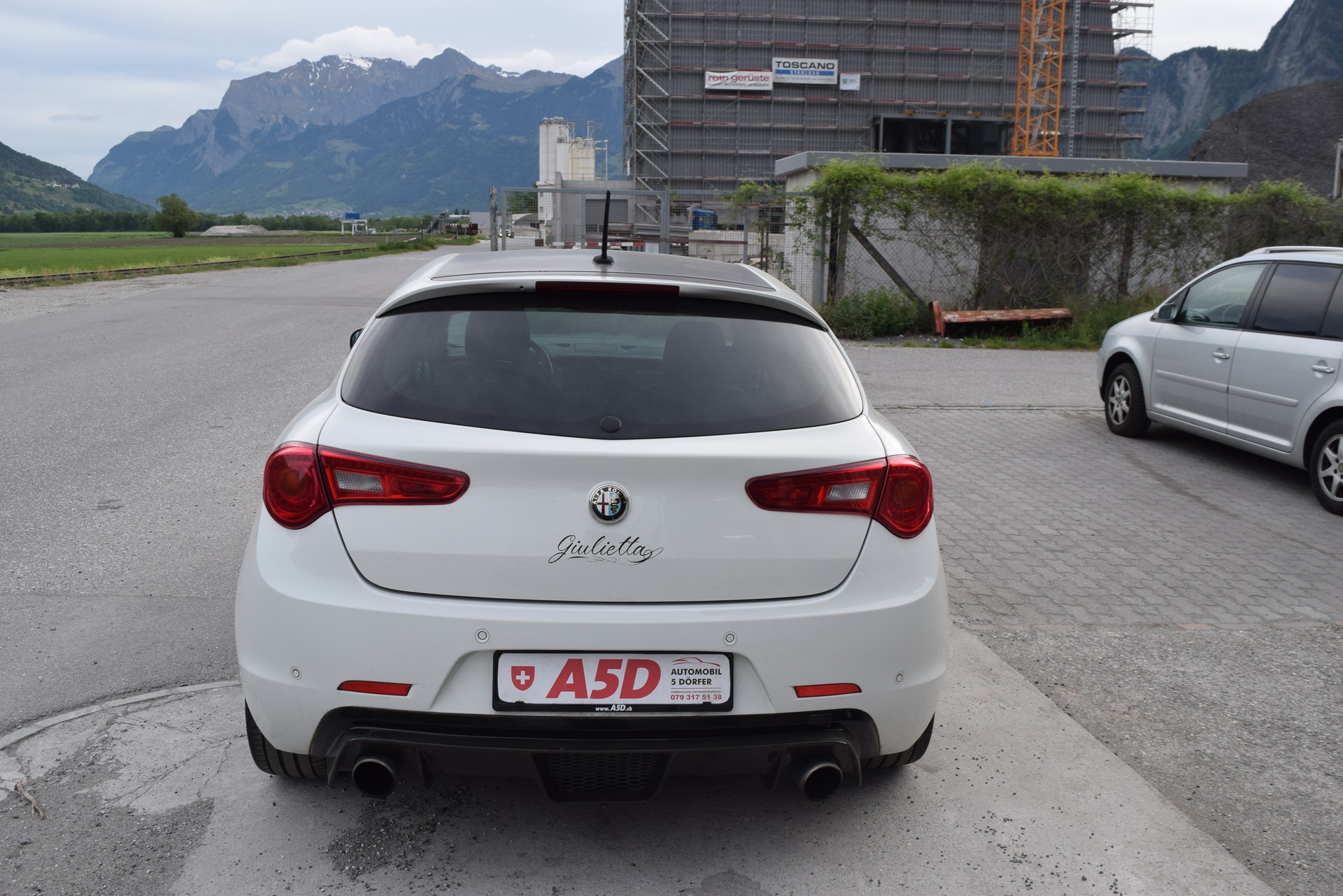 ALFA ROMEO Giulietta 1750 TBi Quadrifoglio Verde-image-5