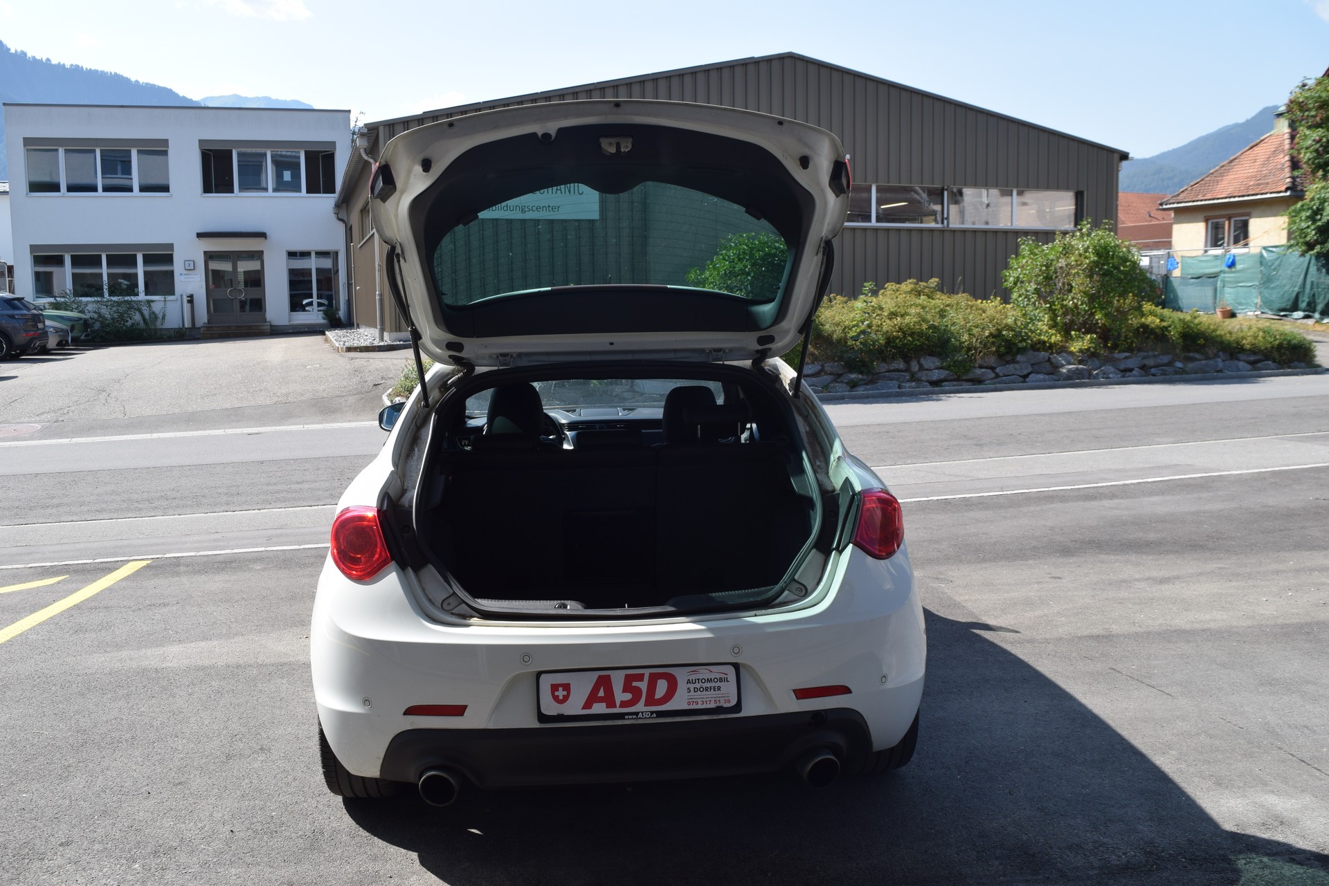 ALFA ROMEO Giulietta 1750 TBi Quadrifoglio Verde-image-6