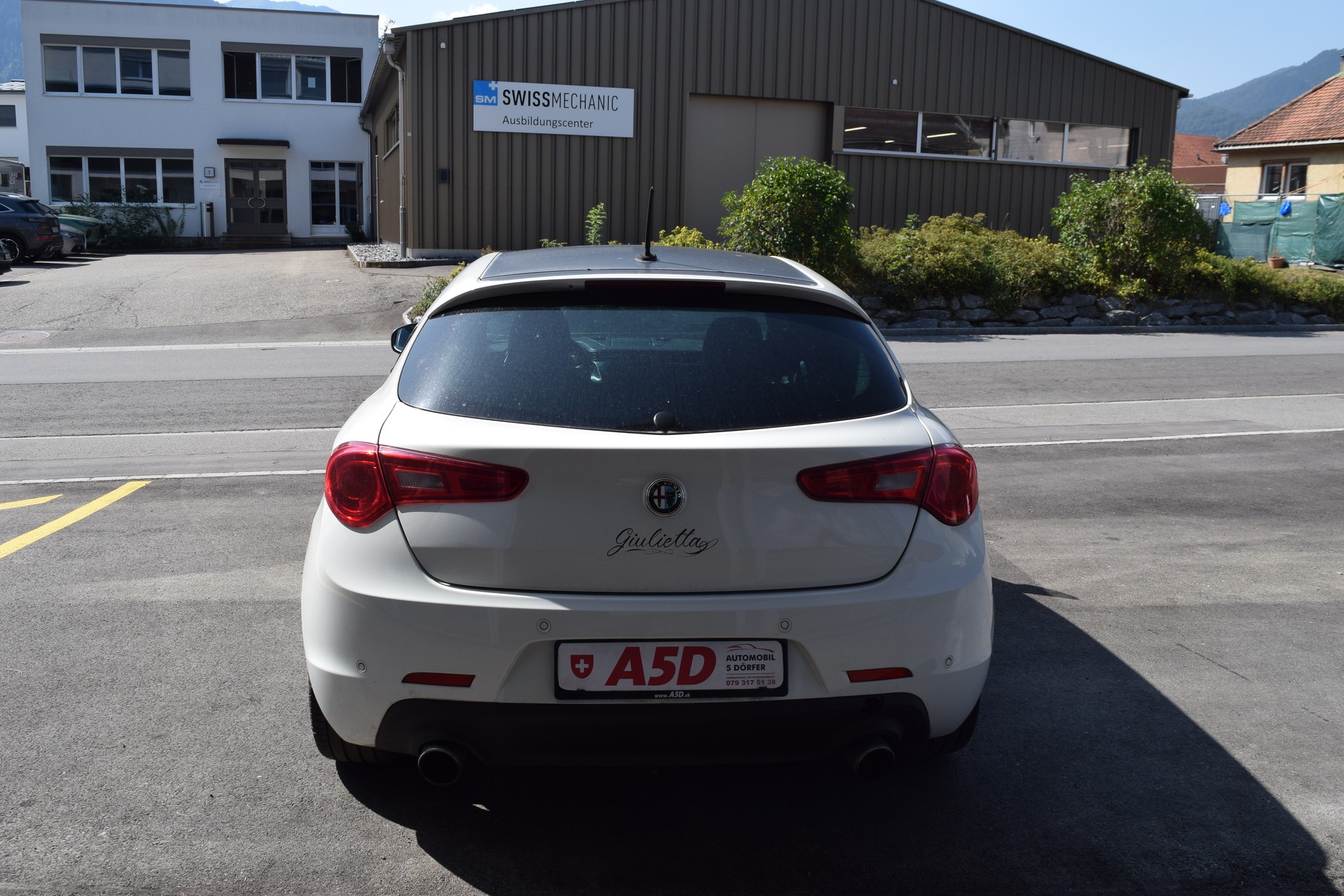 ALFA ROMEO Giulietta 1750 TBi Quadrifoglio Verde-image-5