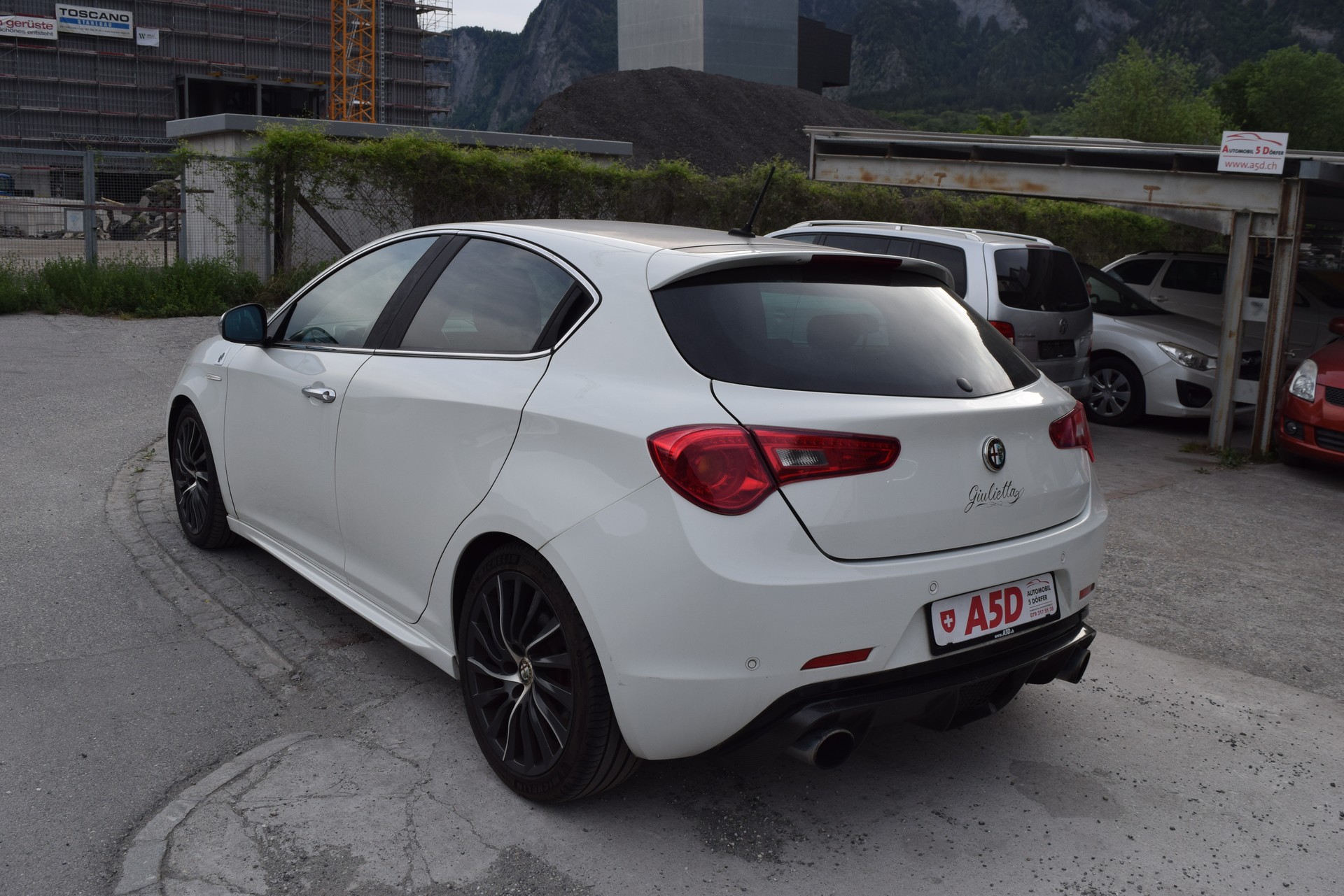 ALFA ROMEO Giulietta 1750 TBi Quadrifoglio Verde-image-4