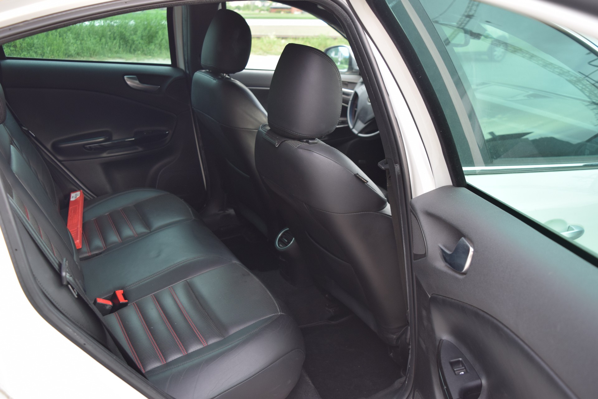 ALFA ROMEO Giulietta 1750 TBi Quadrifoglio Verde-image-10