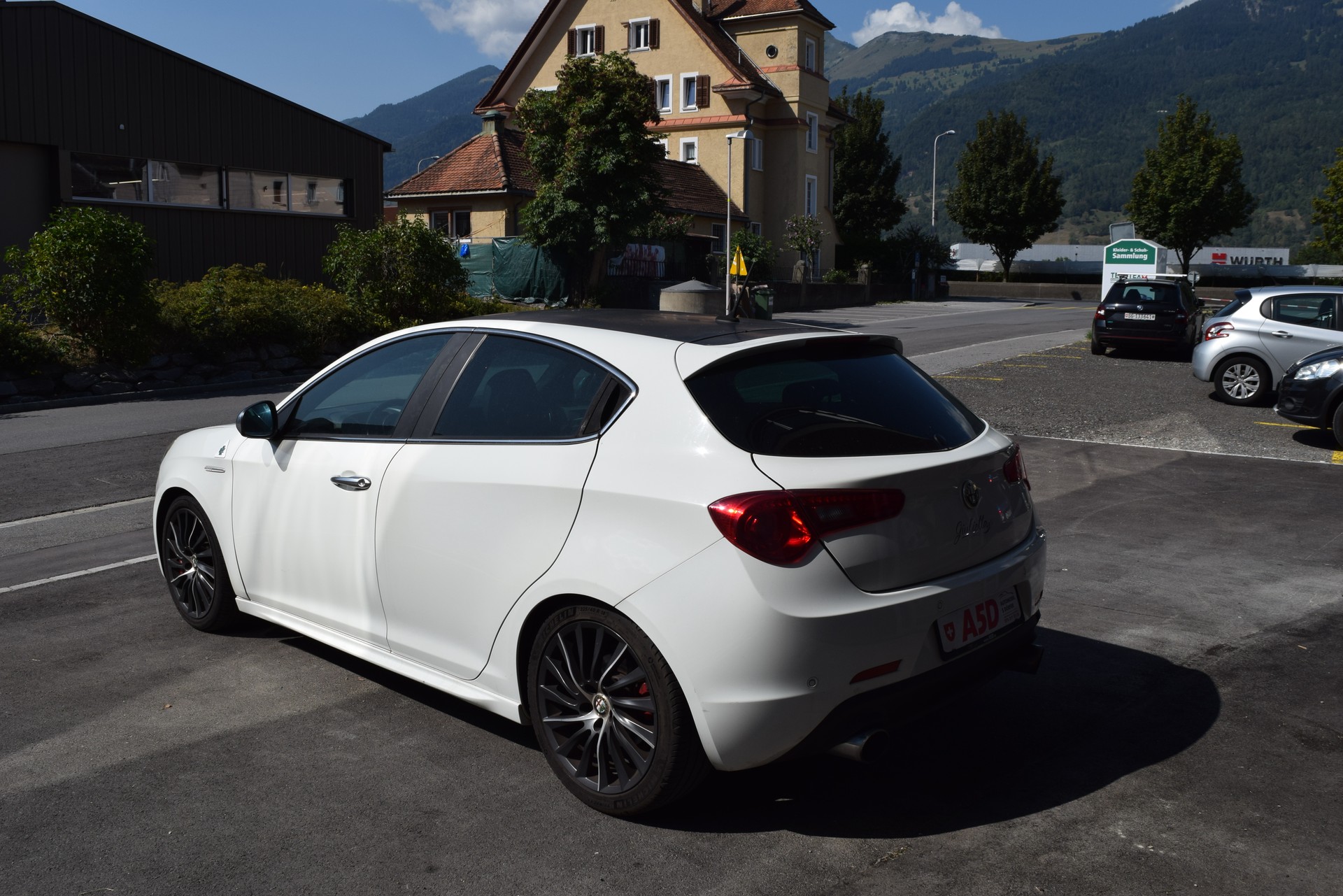 ALFA ROMEO Giulietta 1750 TBi Quadrifoglio Verde-image-4