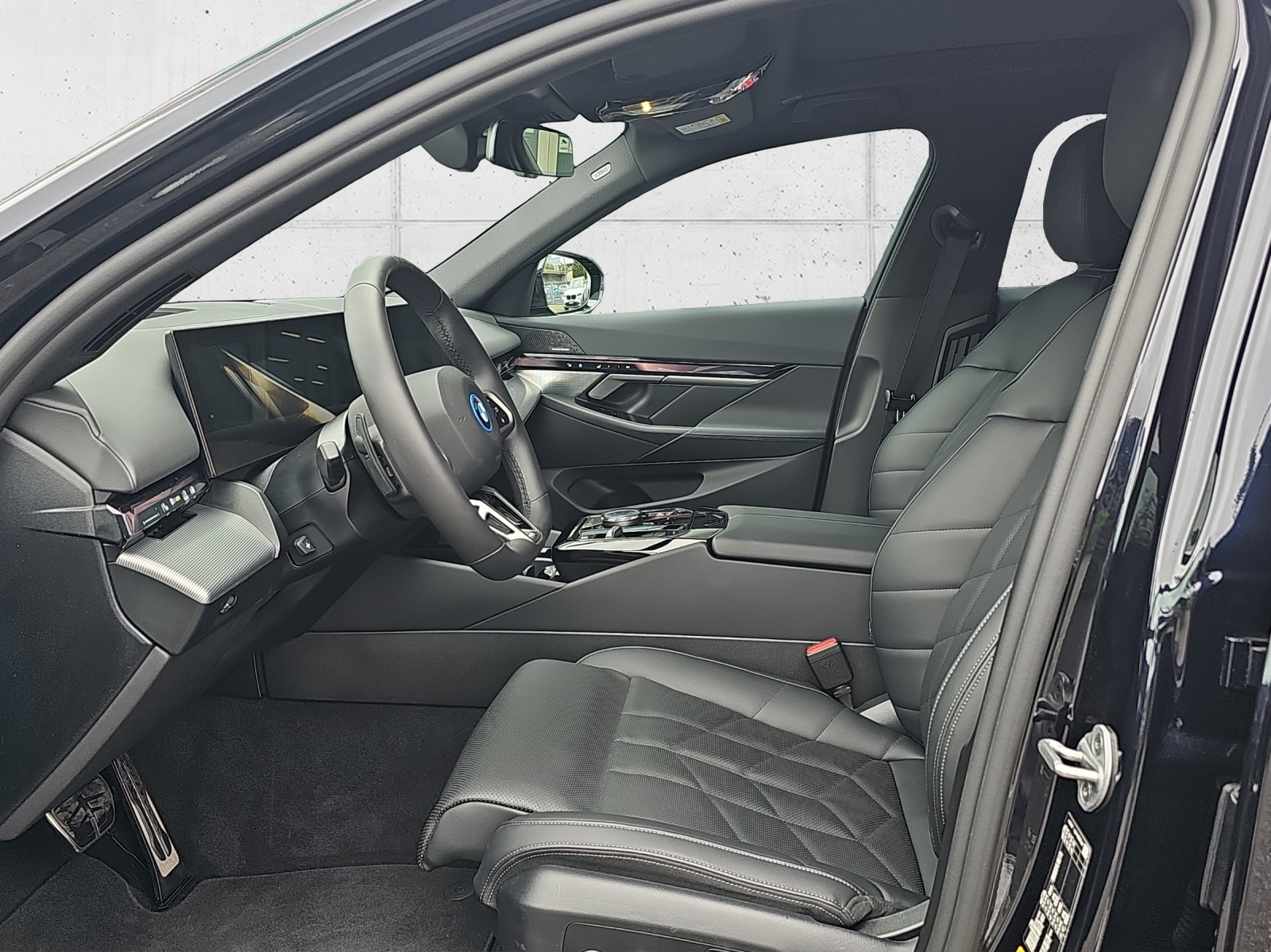 BMW 530e xDr Tour M Sport-image-10