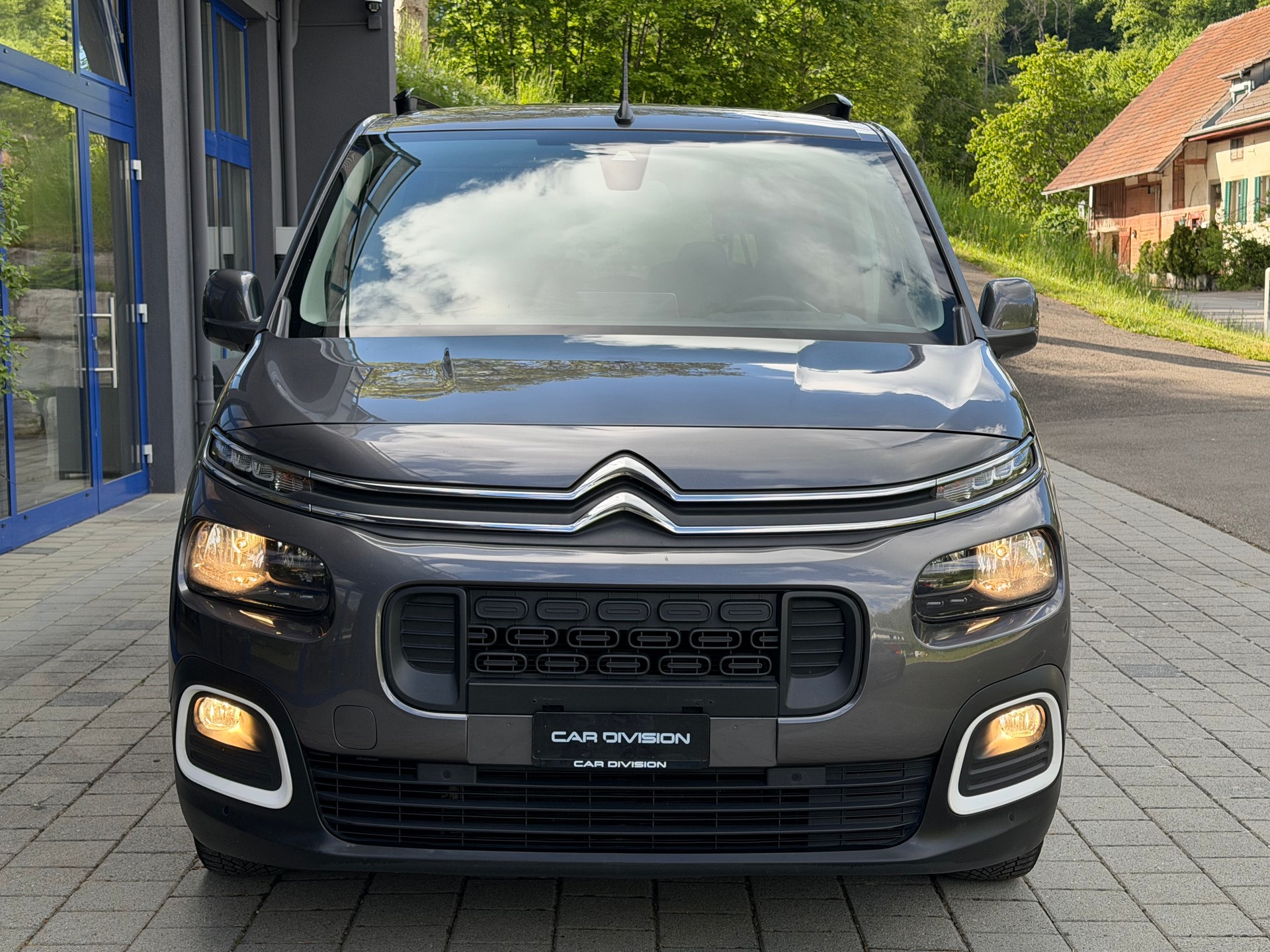 CITROEN Berlingo XL 1.5 BlueHDi 7 Plätze Feel-showroom-element-2