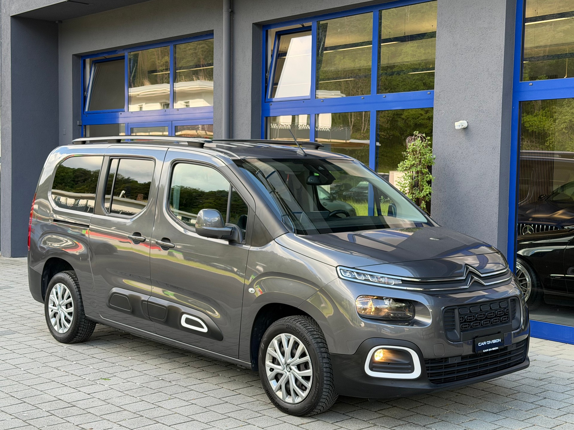 CITROEN Berlingo XL 1.5 BlueHDi 7 Plätze Feel-showroom-element-3
