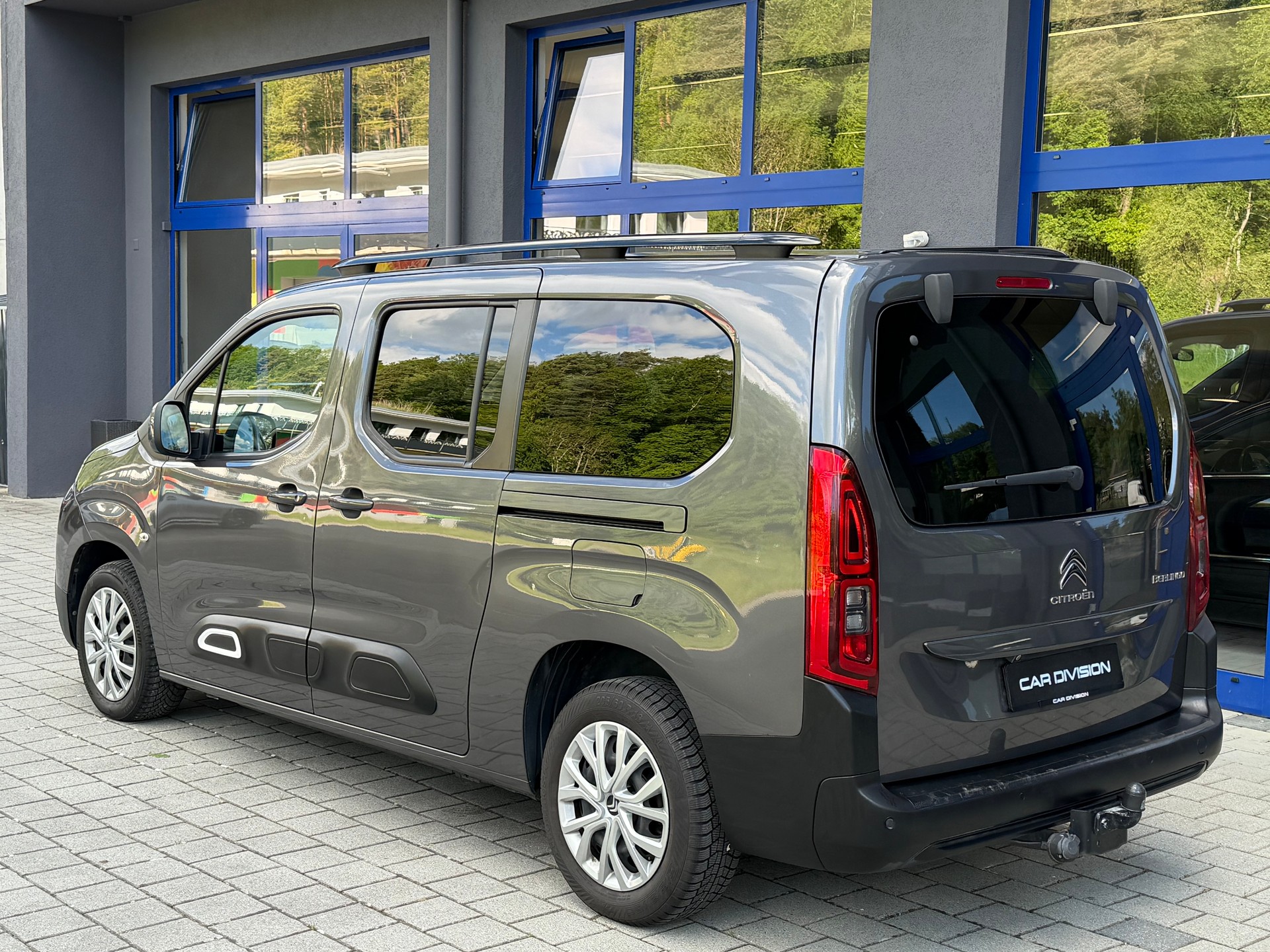 CITROEN Berlingo XL 1.5 BlueHDi 7 Plätze Feel-image-8