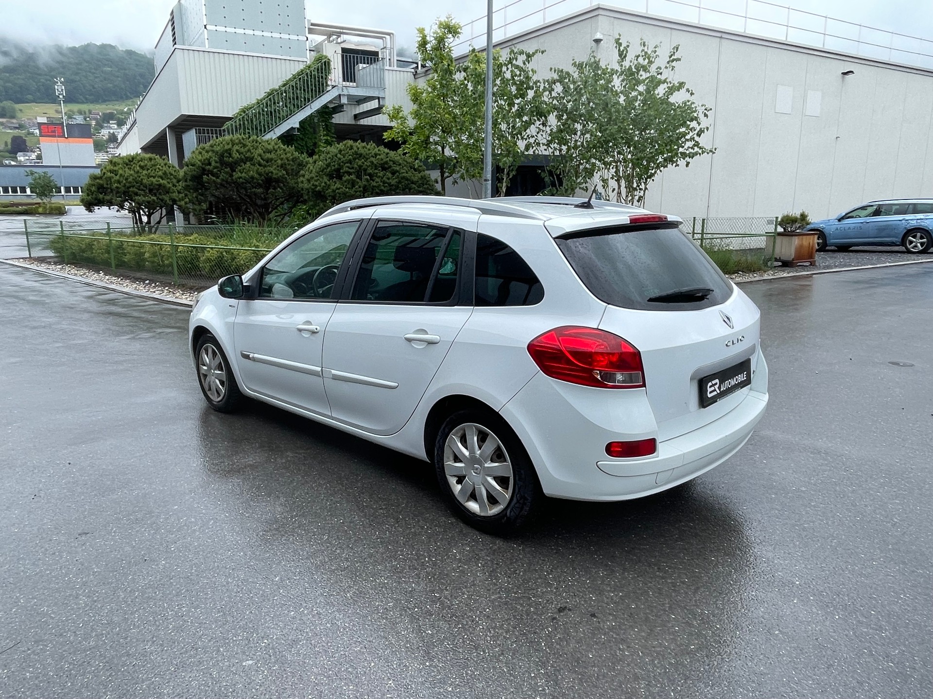 RENAULT Clio Grandtour 1.2 16V Turbo Night&Day-image-3