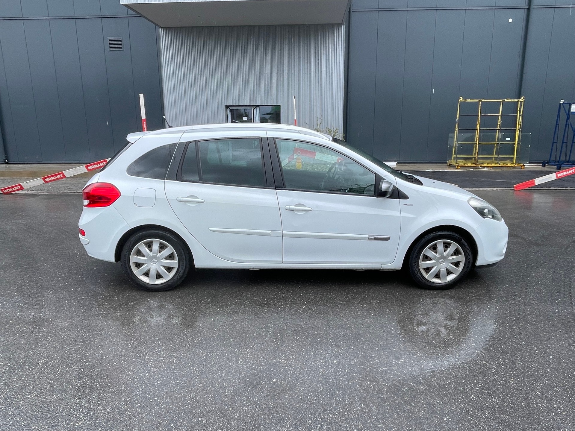 RENAULT Clio Grandtour 1.2 16V Turbo Night&Day-image-8