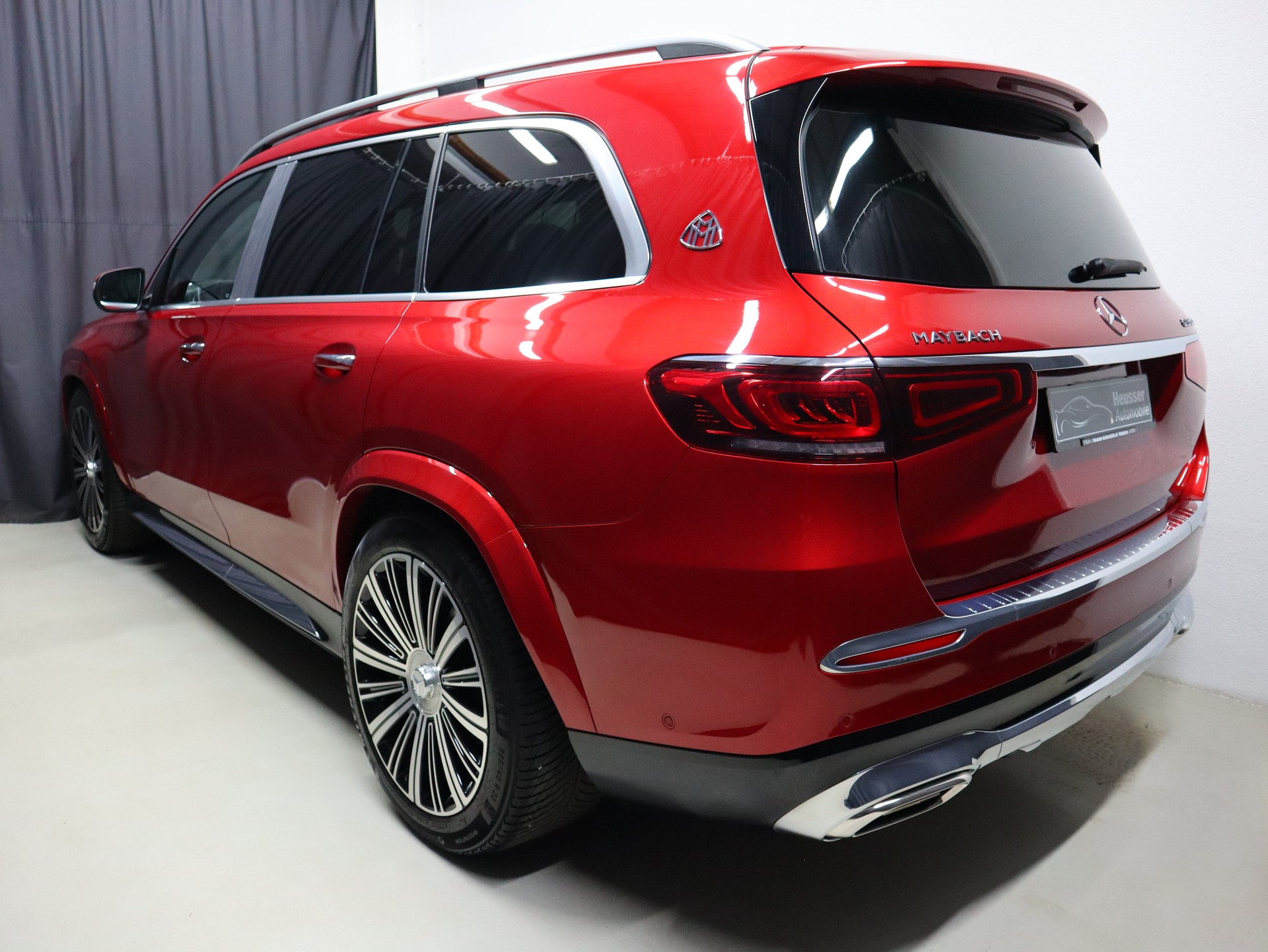 MERCEDES-BENZ GLS Maybach 600 9G-Tronic - CH-Fahrzeug - Panorama - Matrix LED - Leder - Luftfederung - 360° Kamera - Distronic - 557 PS-image-7