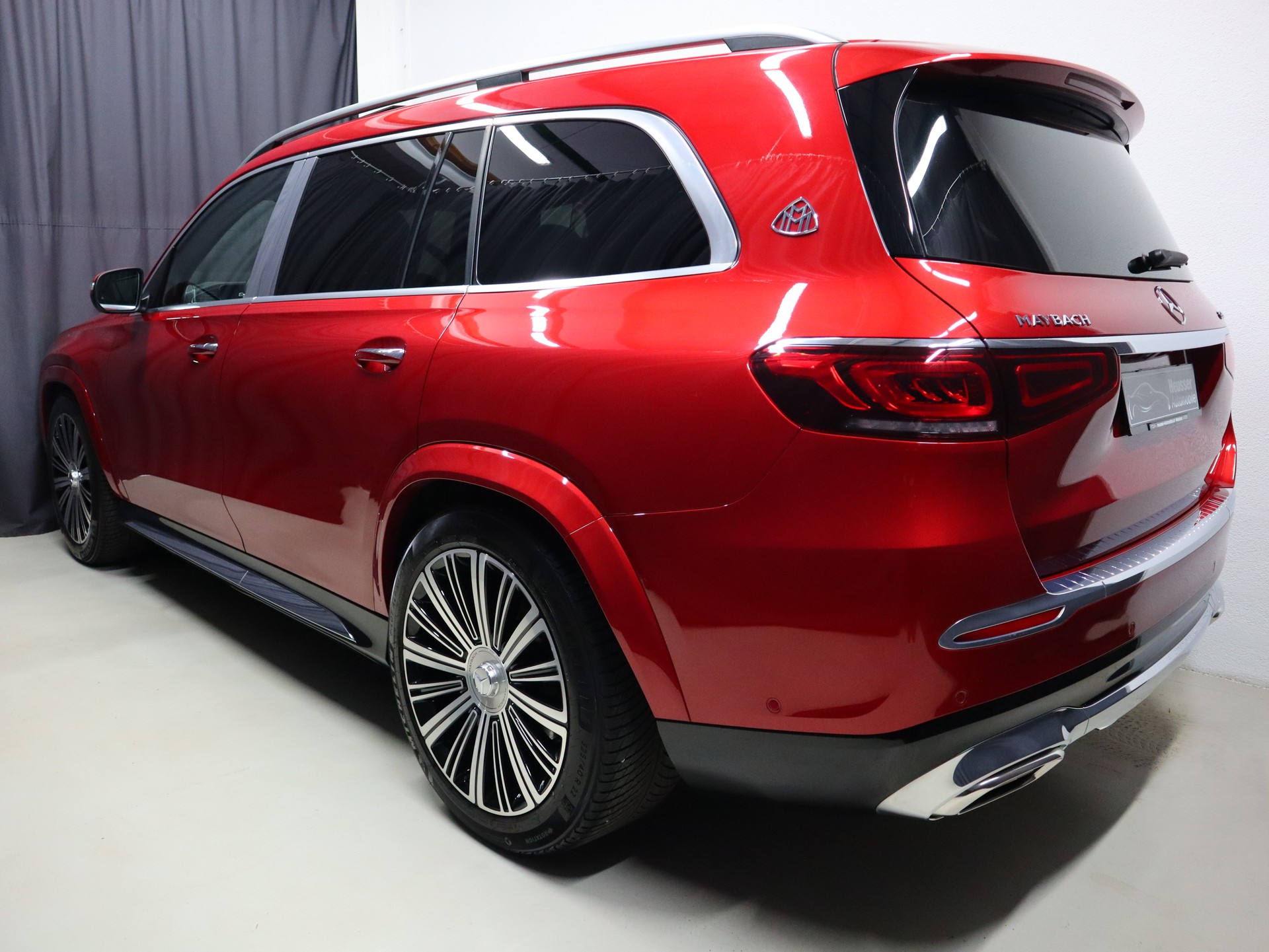 MERCEDES-BENZ GLS Maybach 600 9G-Tronic - CH-Fahrzeug - Panorama - Matrix LED - Leder - Luftfederung - 360° Kamera - Distronic - 557 PS-image-6