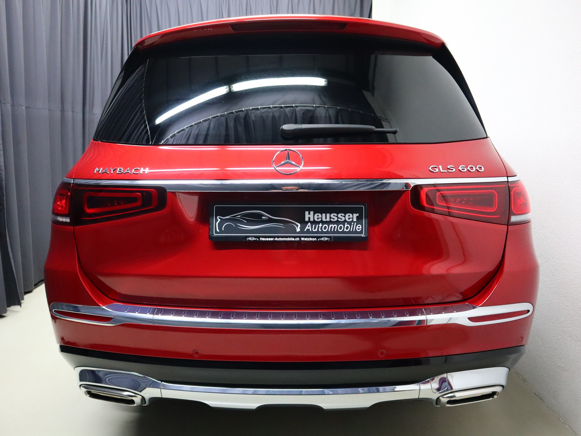 MERCEDES-BENZ GLS Maybach 600 9G-Tronic - CH-Fahrzeug - Panorama - Matrix LED - Leder - Luftfederung - 360° Kamera - Distronic - 557 PS-image-8