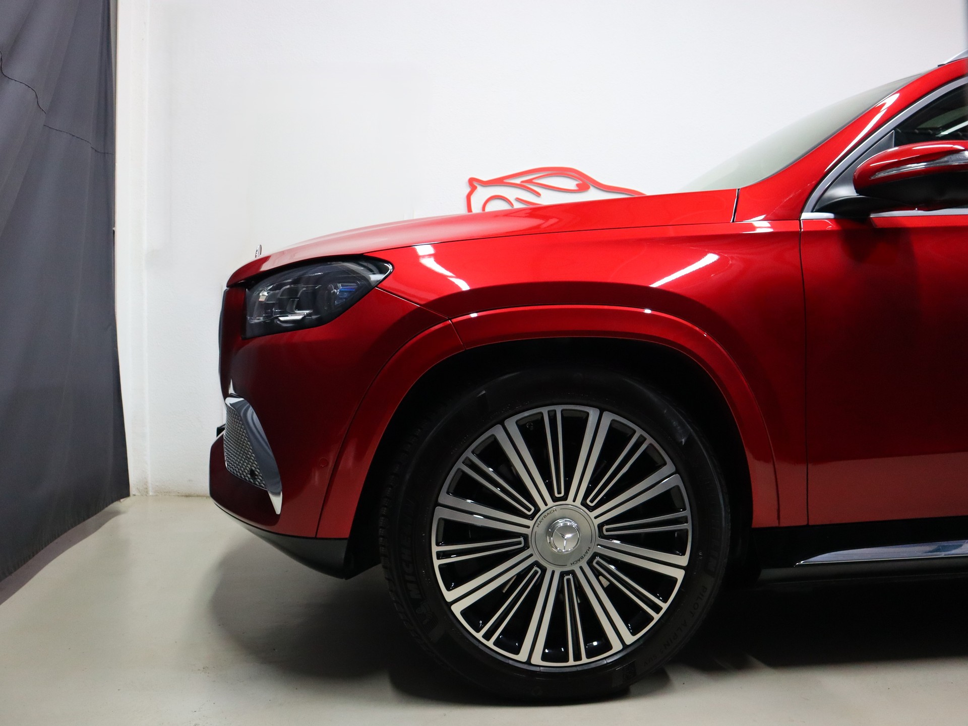 MERCEDES-BENZ GLS Maybach 600 9G-Tronic - CH-Fahrzeug - Panorama - Matrix LED - Leder - Luftfederung - 360° Kamera - Distronic - 557 PS-image-3