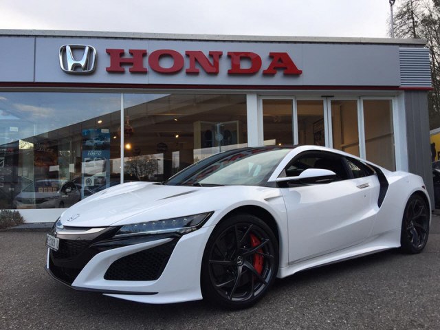 HONDA NSX 3.5 V6 Twin Turbo Hybrid-showroom-element-1