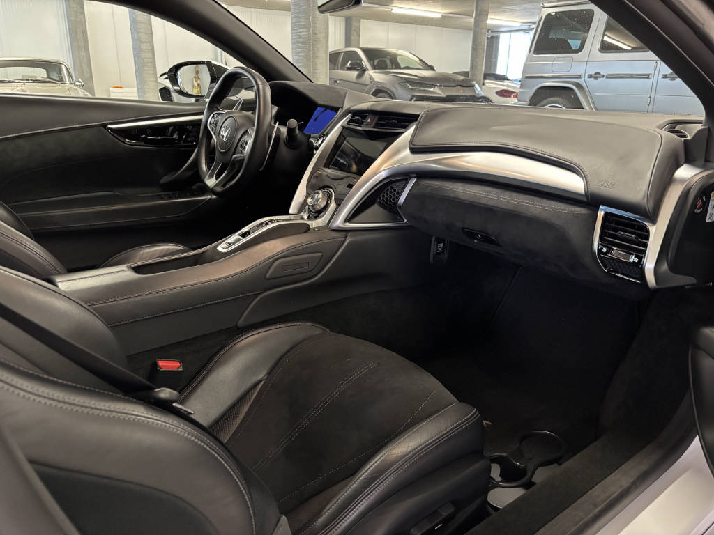HONDA NSX 3.5 V6 Twin Turbo Hybrid-image-6
