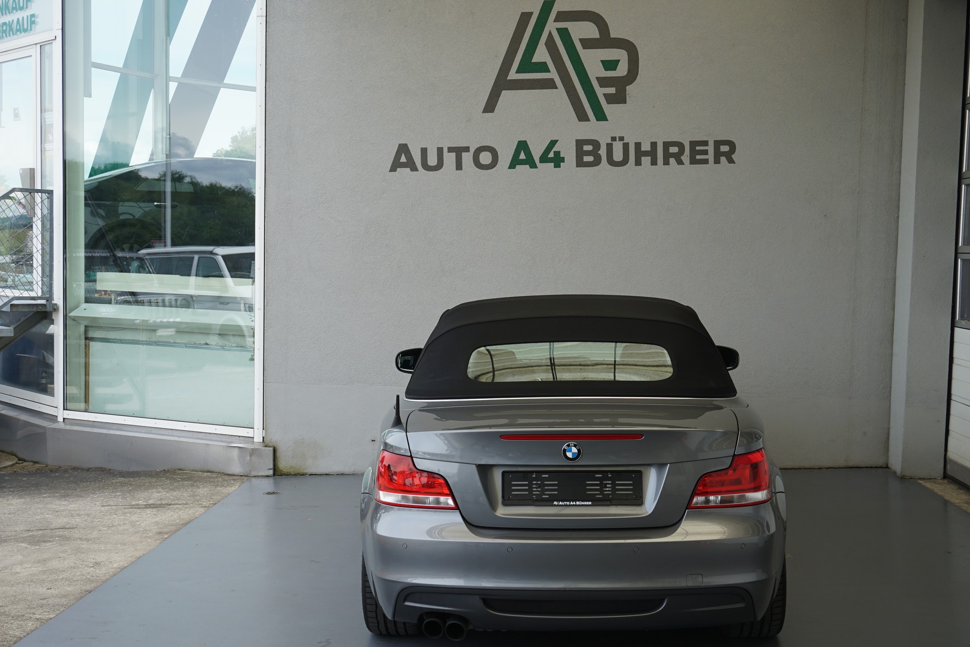 BMW 135i Cabriolet DSG-Automat 306PS-image-12