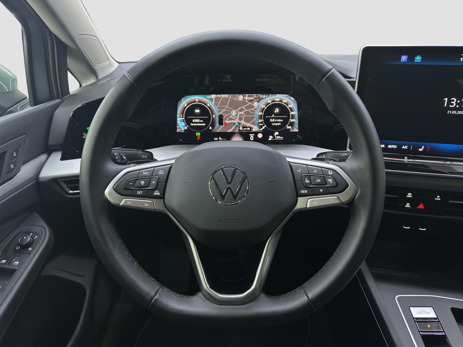 VW Golf 2.0 TDI Life DSG-image-12