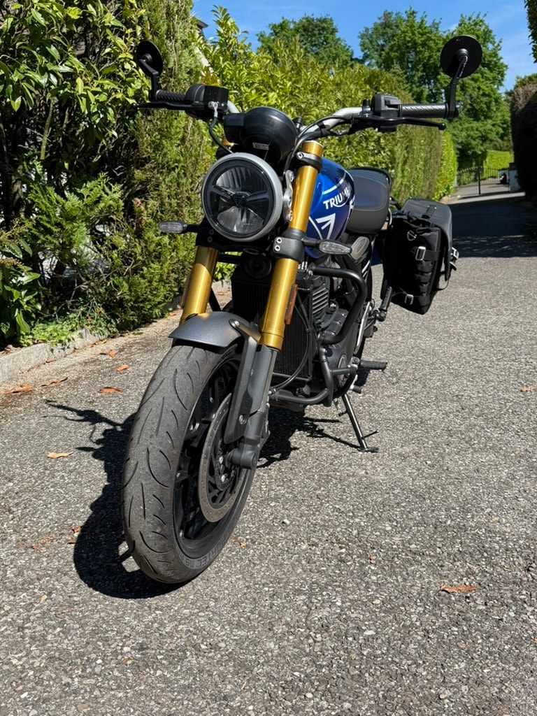 TRIUMPH Speed Triple-image-2