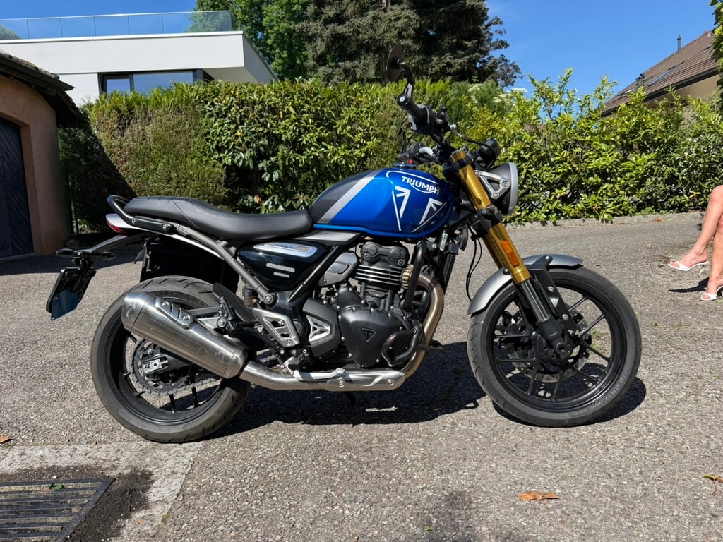TRIUMPH Speed Triple-image-4