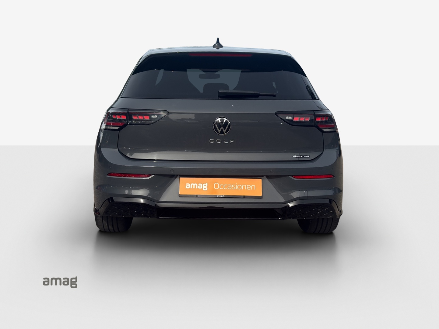 VW Golf 2.0 TSI R-Line DSG 4 Motion-showroom-element-3