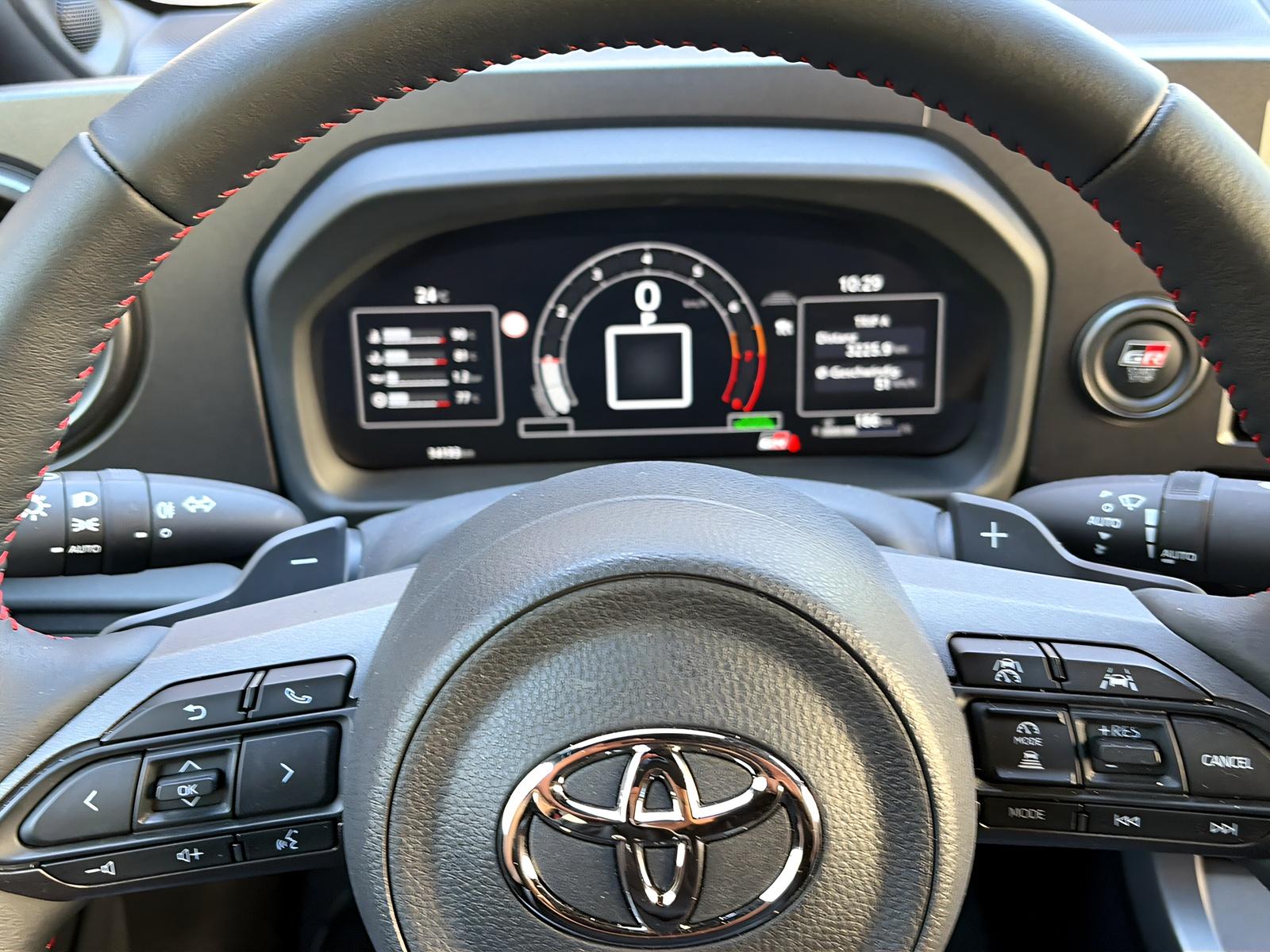 TOYOTA GR Yaris 1.6 Turbo Sport 4x4-image-9