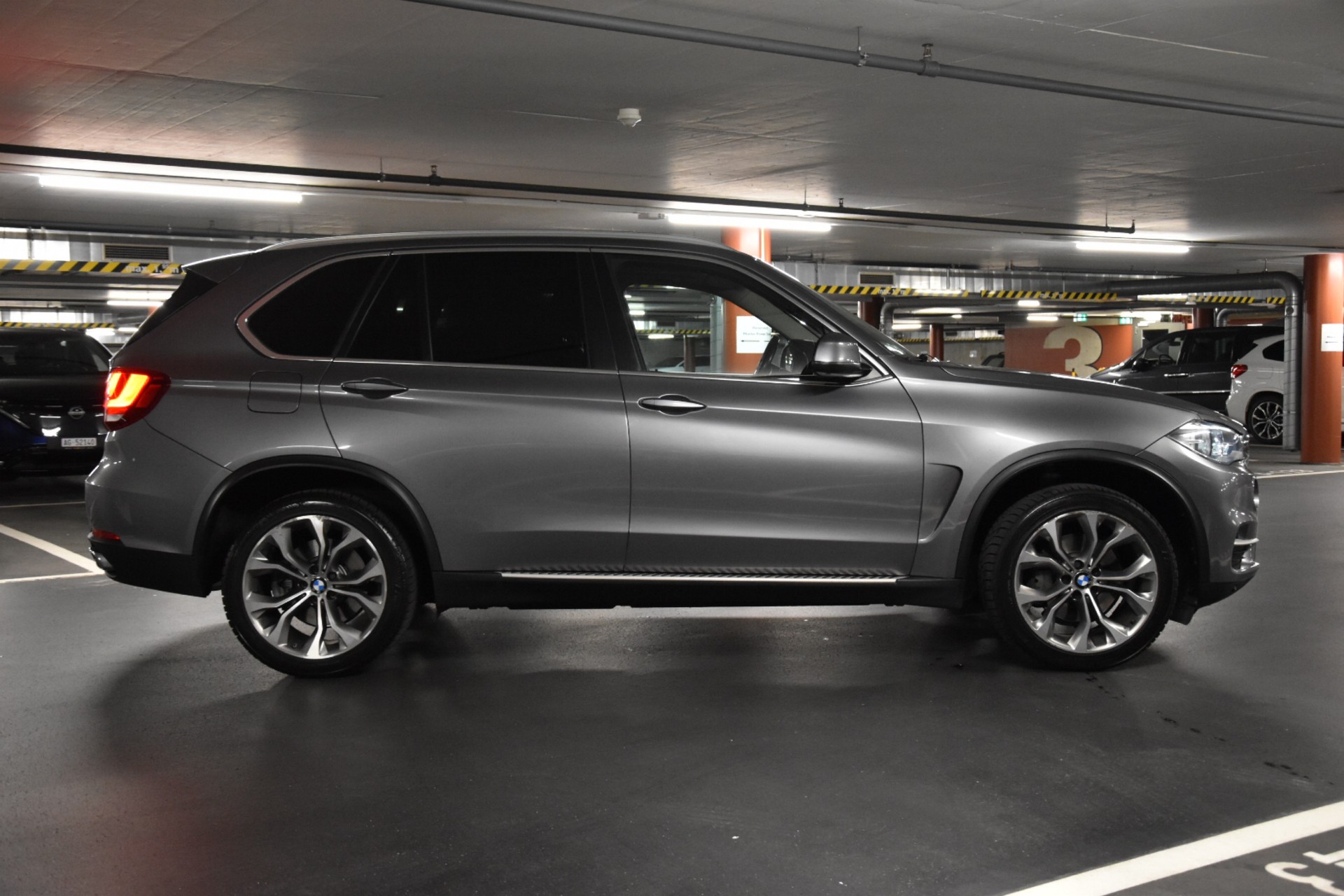 BMW X5 xDrive 40d Steptronic-image-9