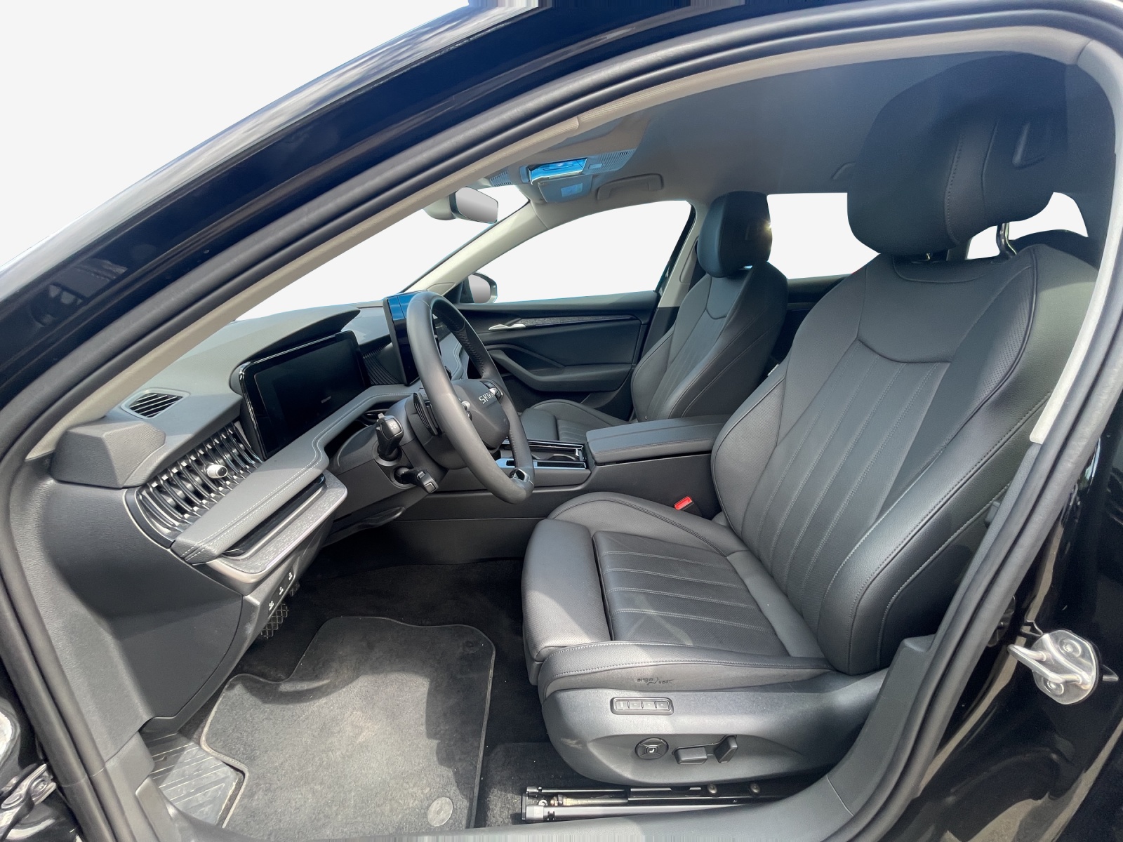 SKODA Superb Combi 1.5 TSI PHEV Selection DSG-image-7