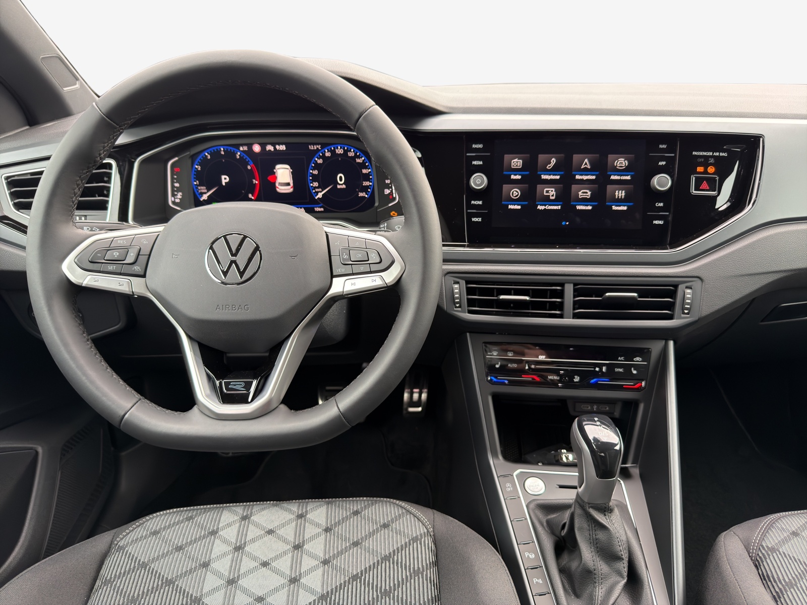 VW Polo 1.0 TSI R-Line United DSG-image-8