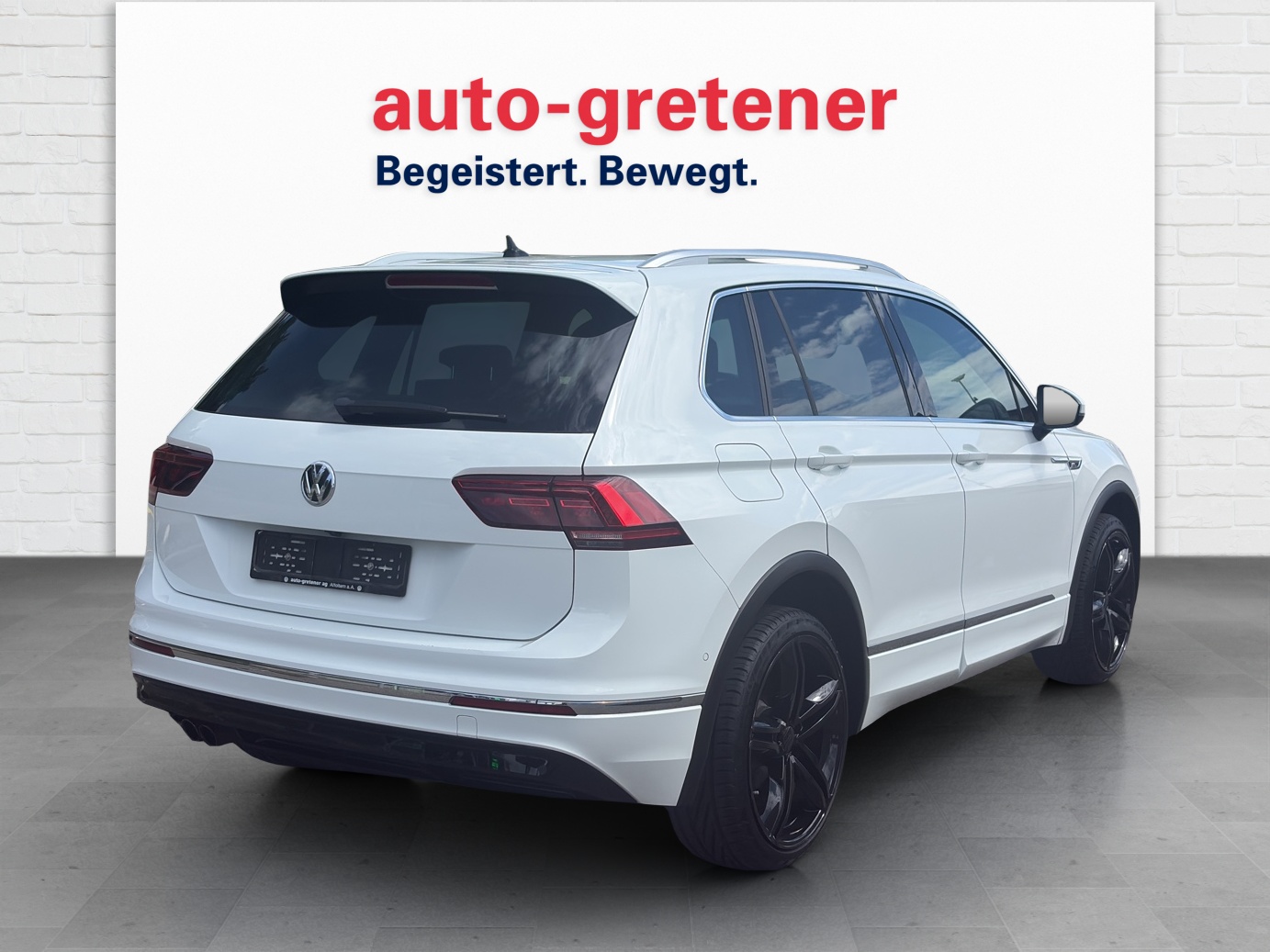 VW Tiguan 2.0 TSI Highline DSG-image-2