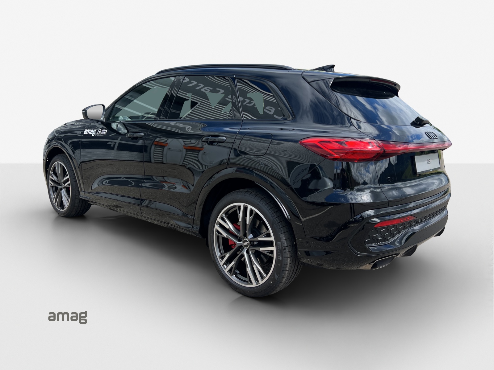 AUDI Q5 e-hybrid quattro 270 kW S-tronic-showroom-element-2
