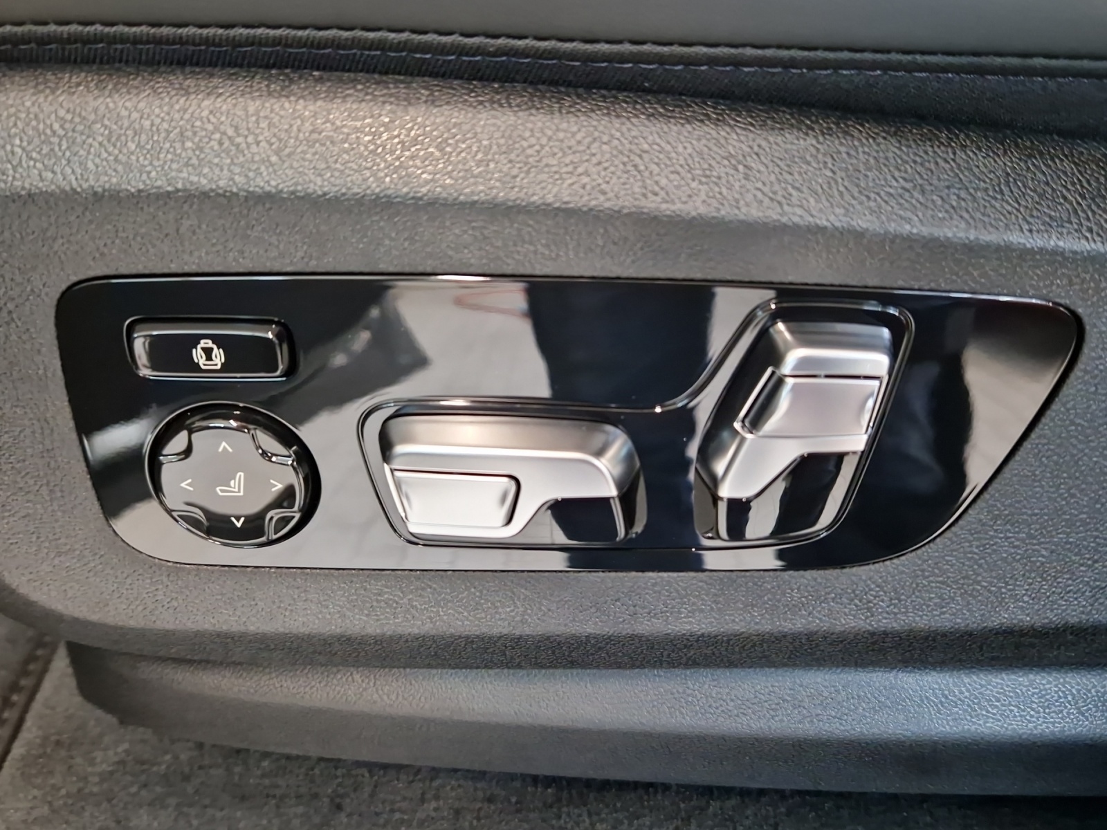 BMW X7 xDrive 48V 40d M Sport Pro Steptronic-image-8