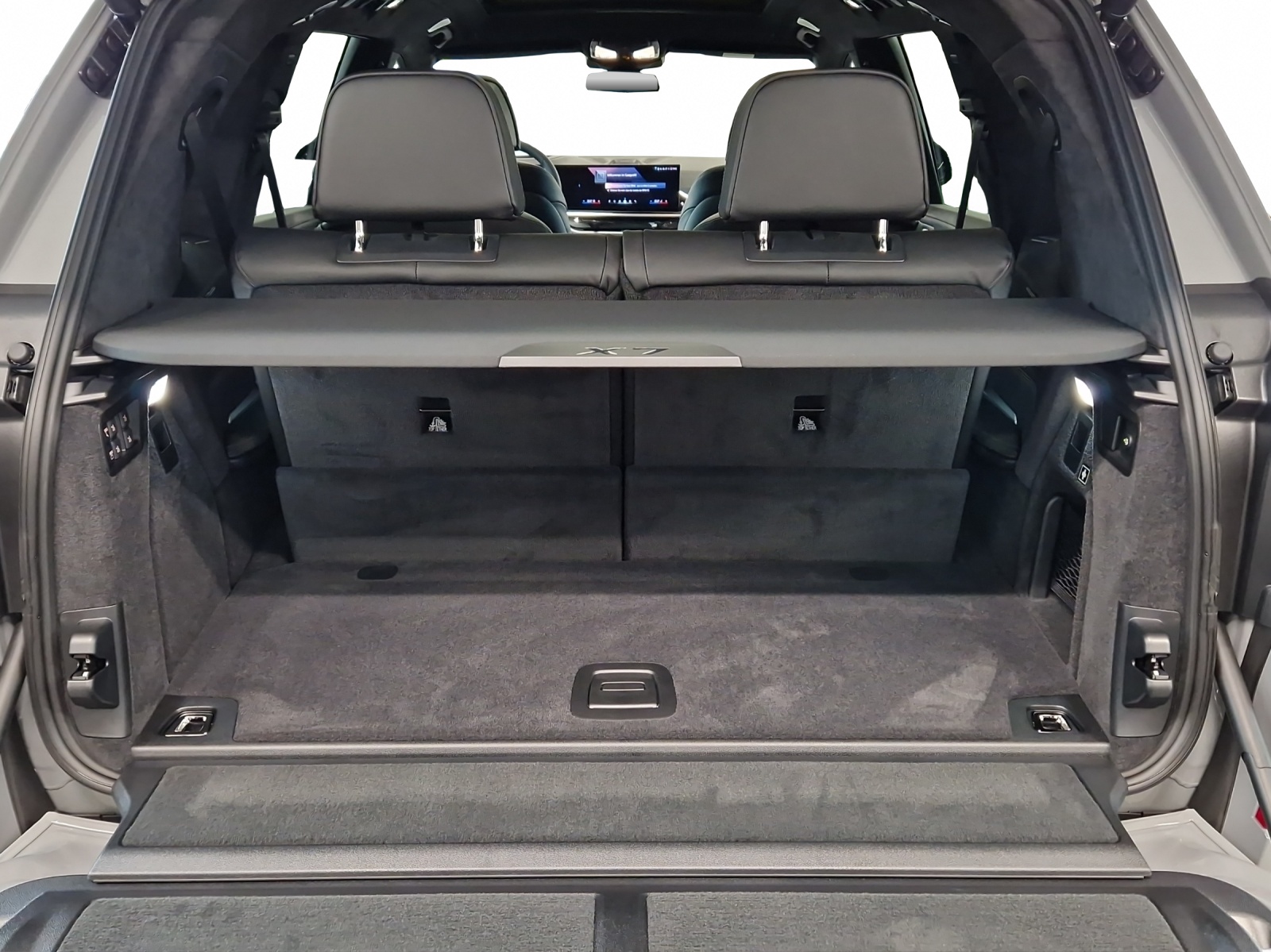 BMW X7 xDrive 48V 40d M Sport Pro Steptronic-image-17