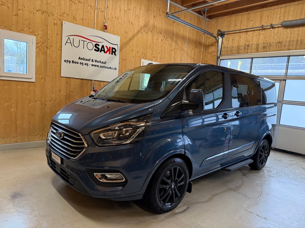 FORD Tourneo Custom 320 L1H1 Titanium X A