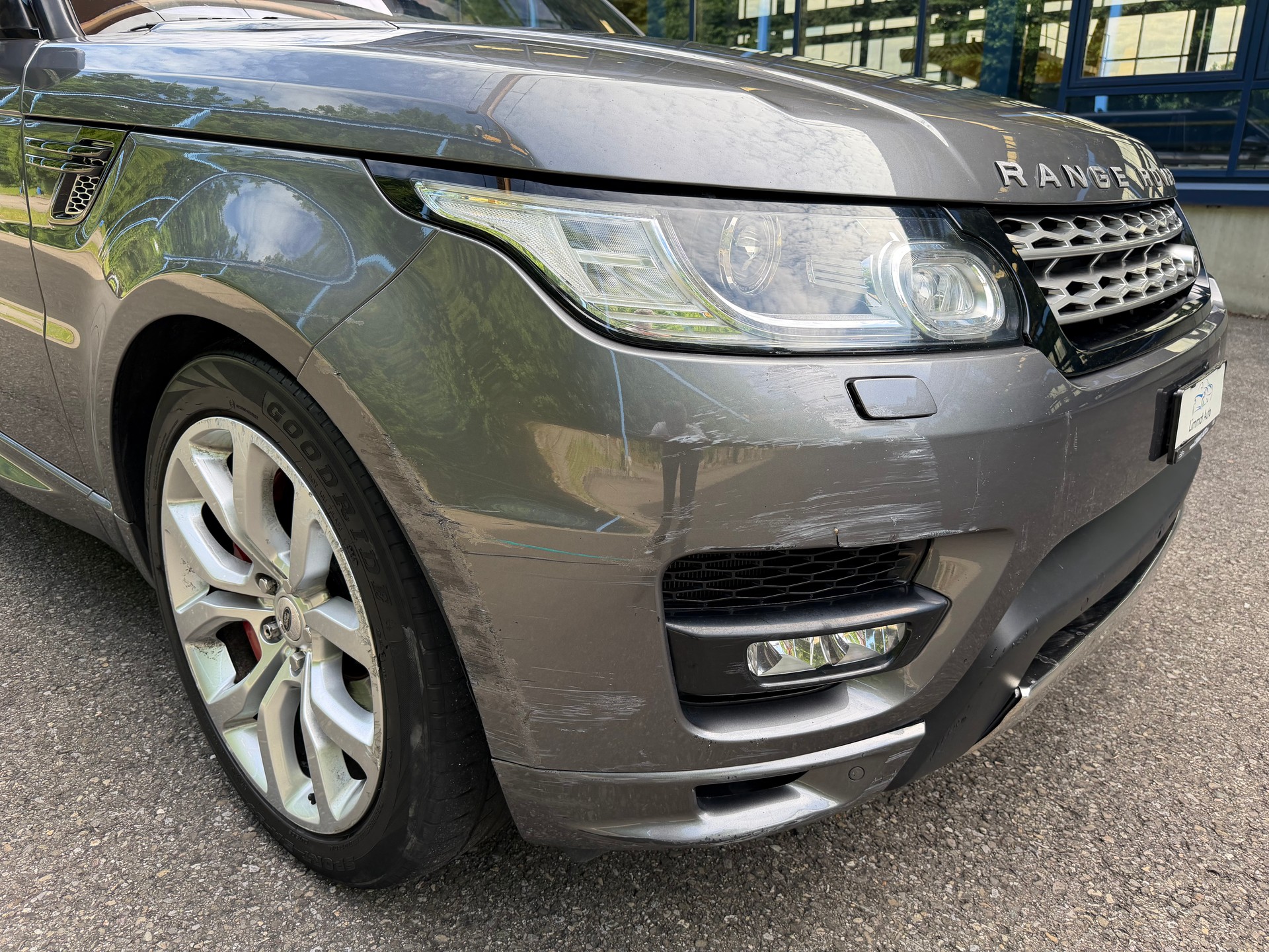 LAND ROVER Range Rover Sport 3.0 SDV6 Autobiography Automatic-image-7